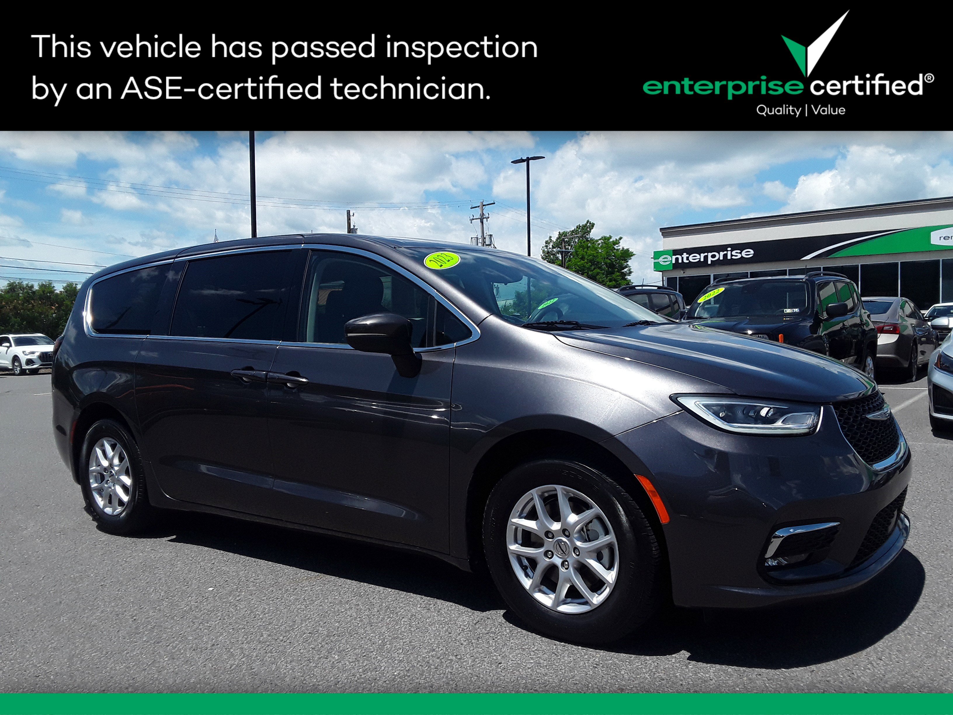 2023 Chrysler Pacifica Touring L FWD