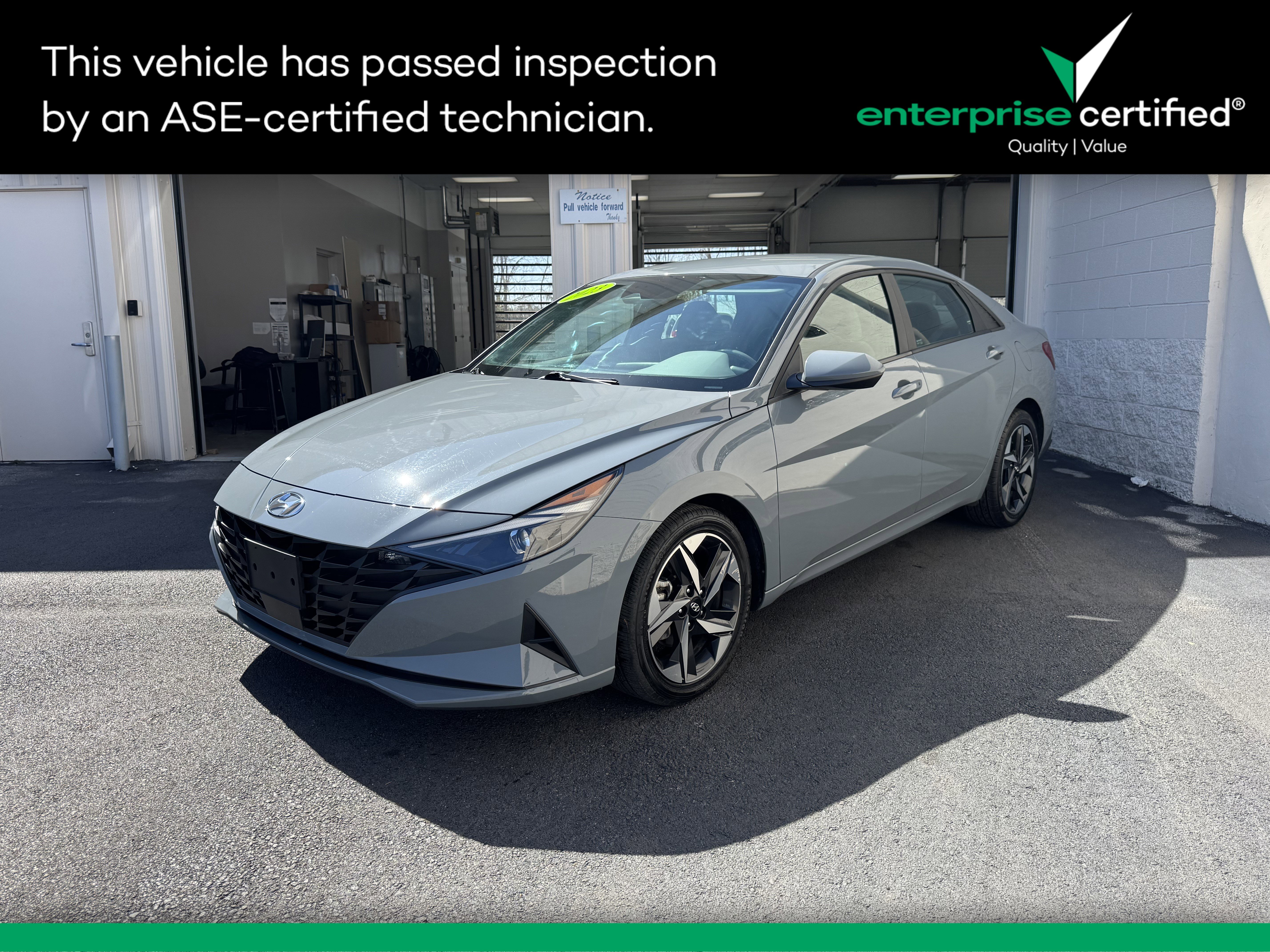 Used 2023 Hyundai Elantra SEL IVT