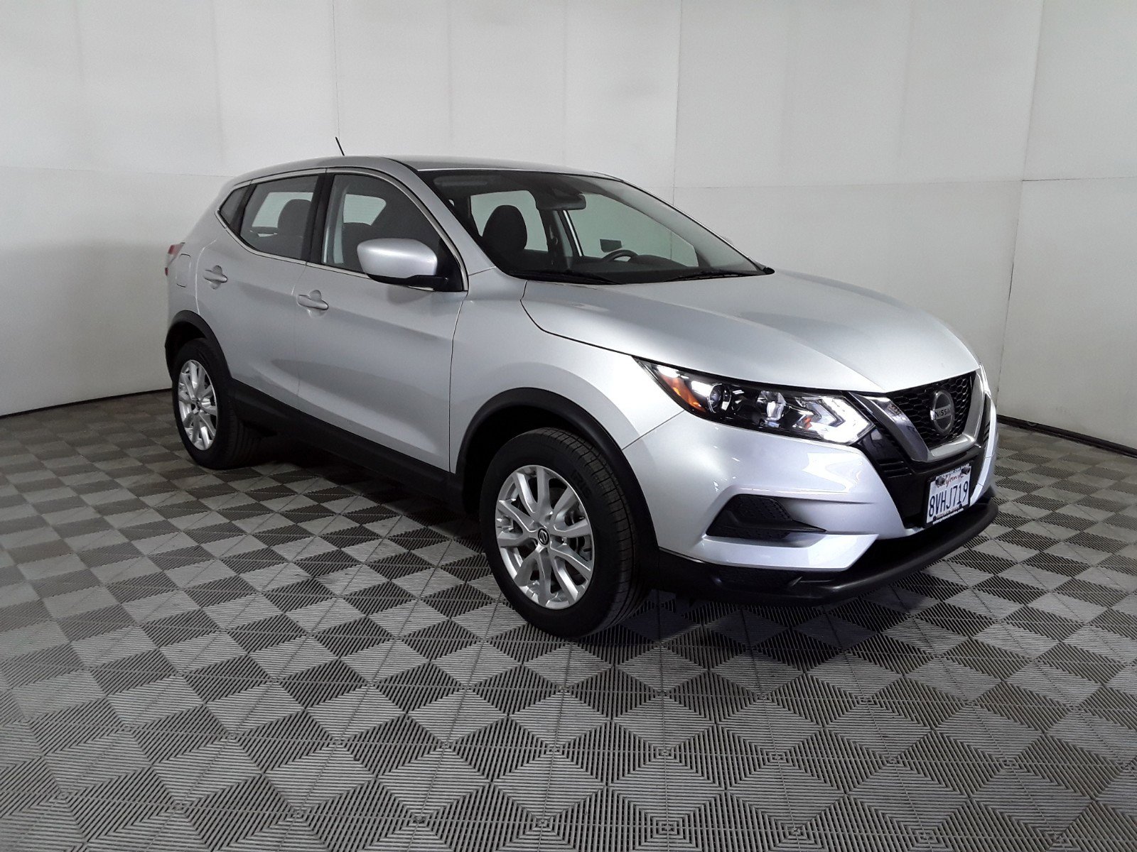 2021 Nissan Rogue Sport FWD S