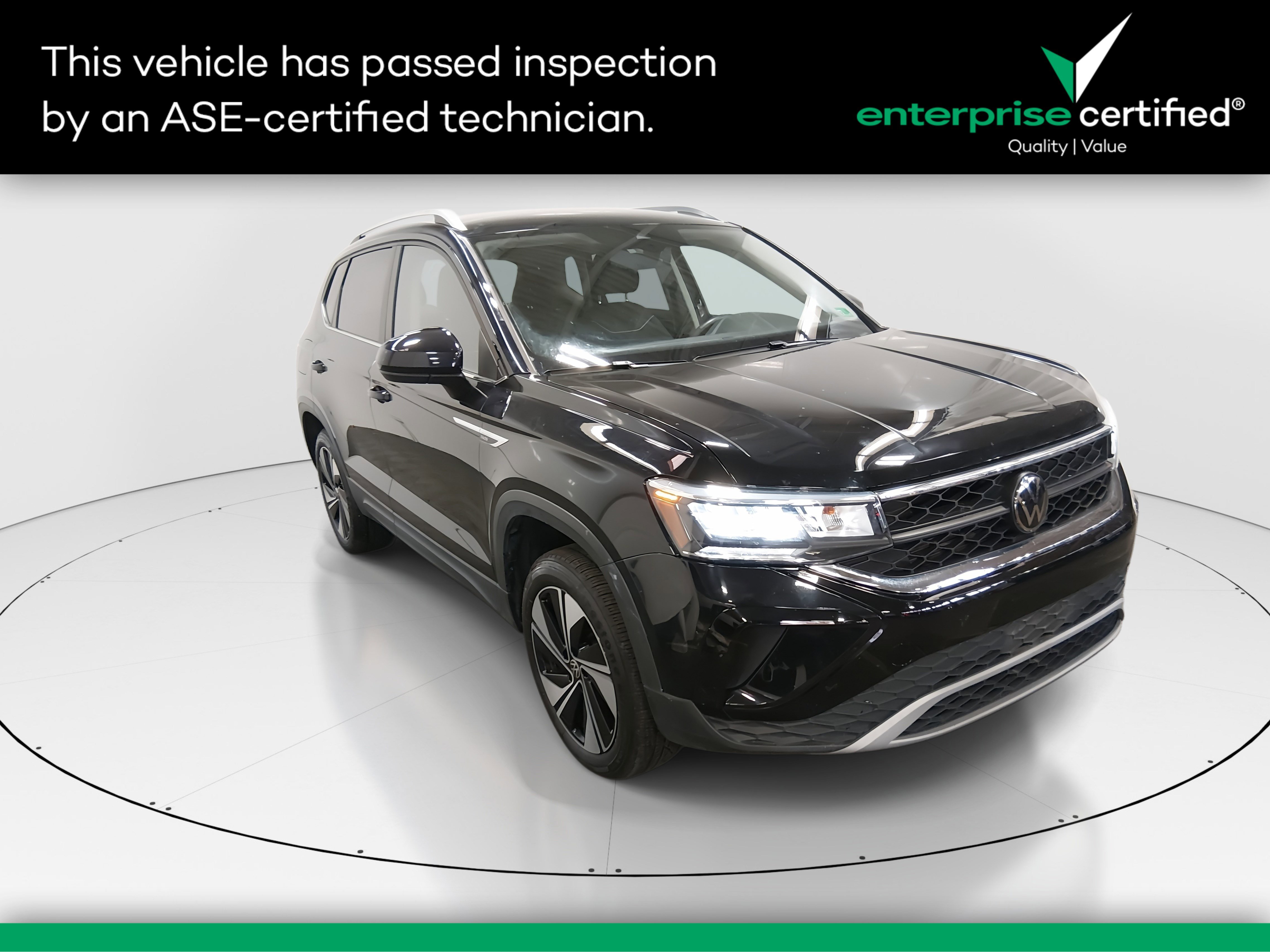 Used 2024 Volkswagen Taos SE 4MOTION