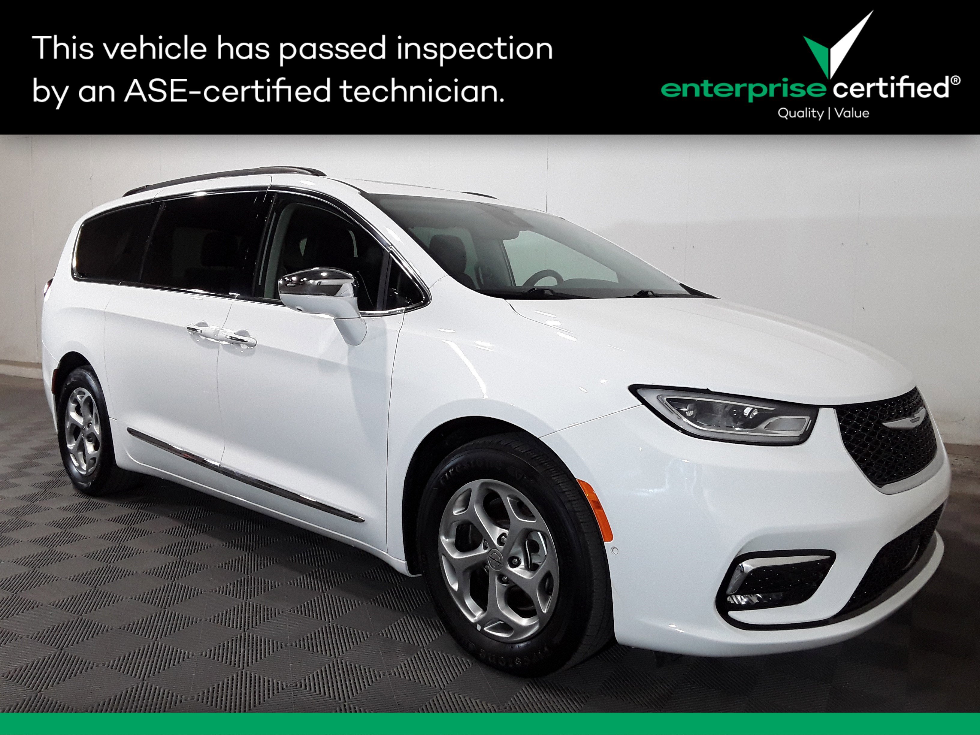 Used 2022 Chrysler Pacifica Limited FWD