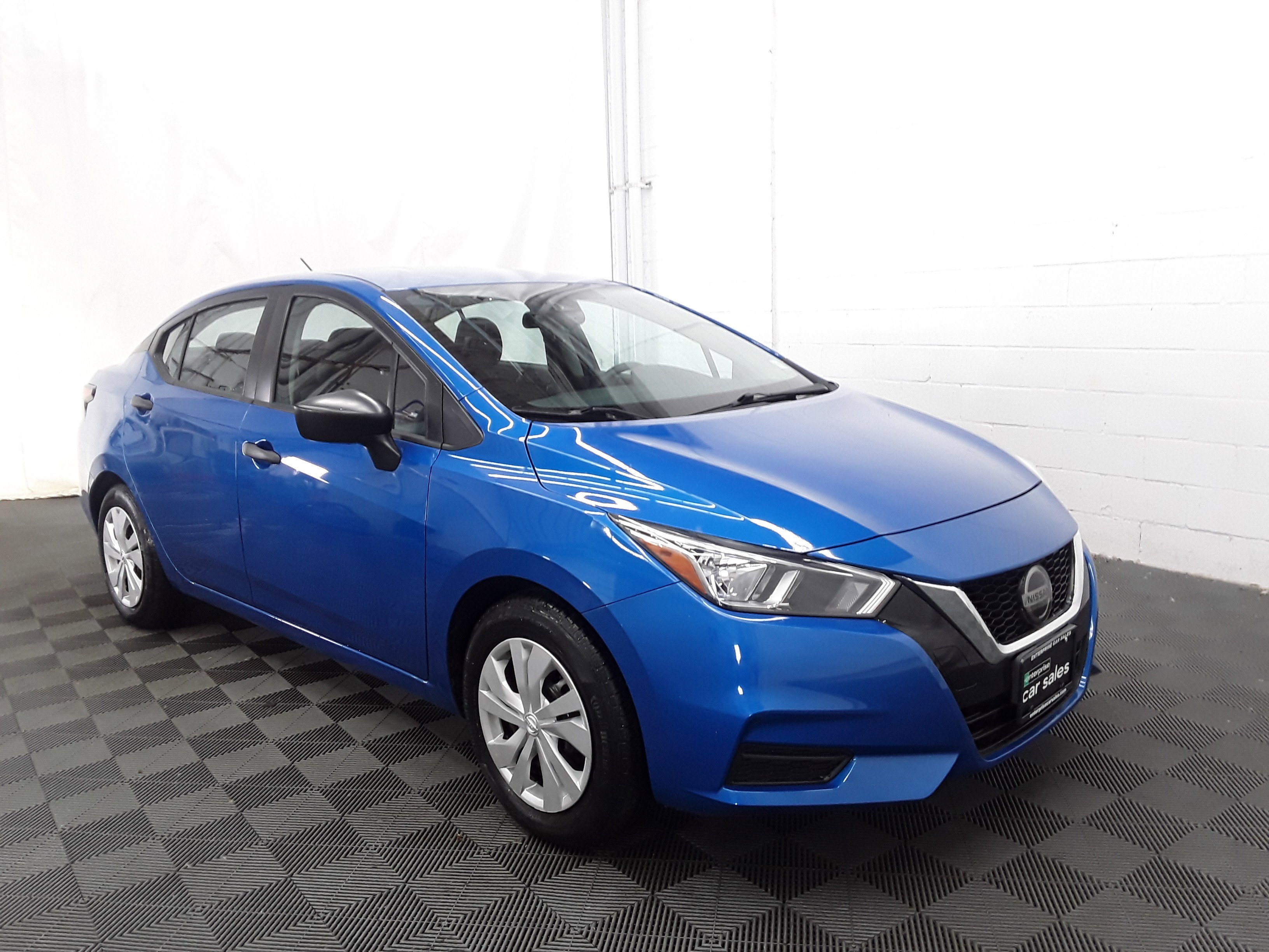 2021 Nissan Versa S CVT