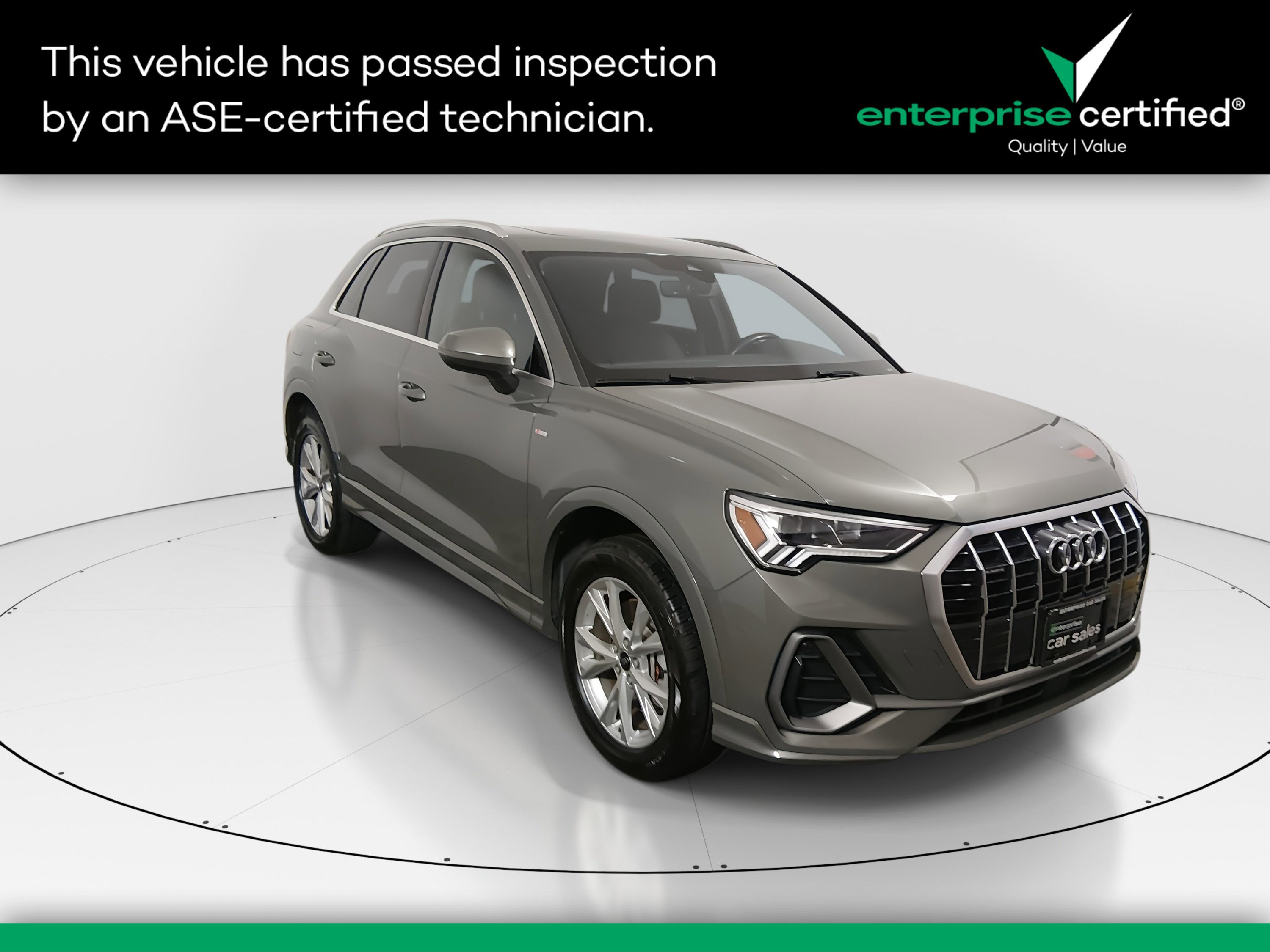 2024 Audi Q3 S Line Premium's photo