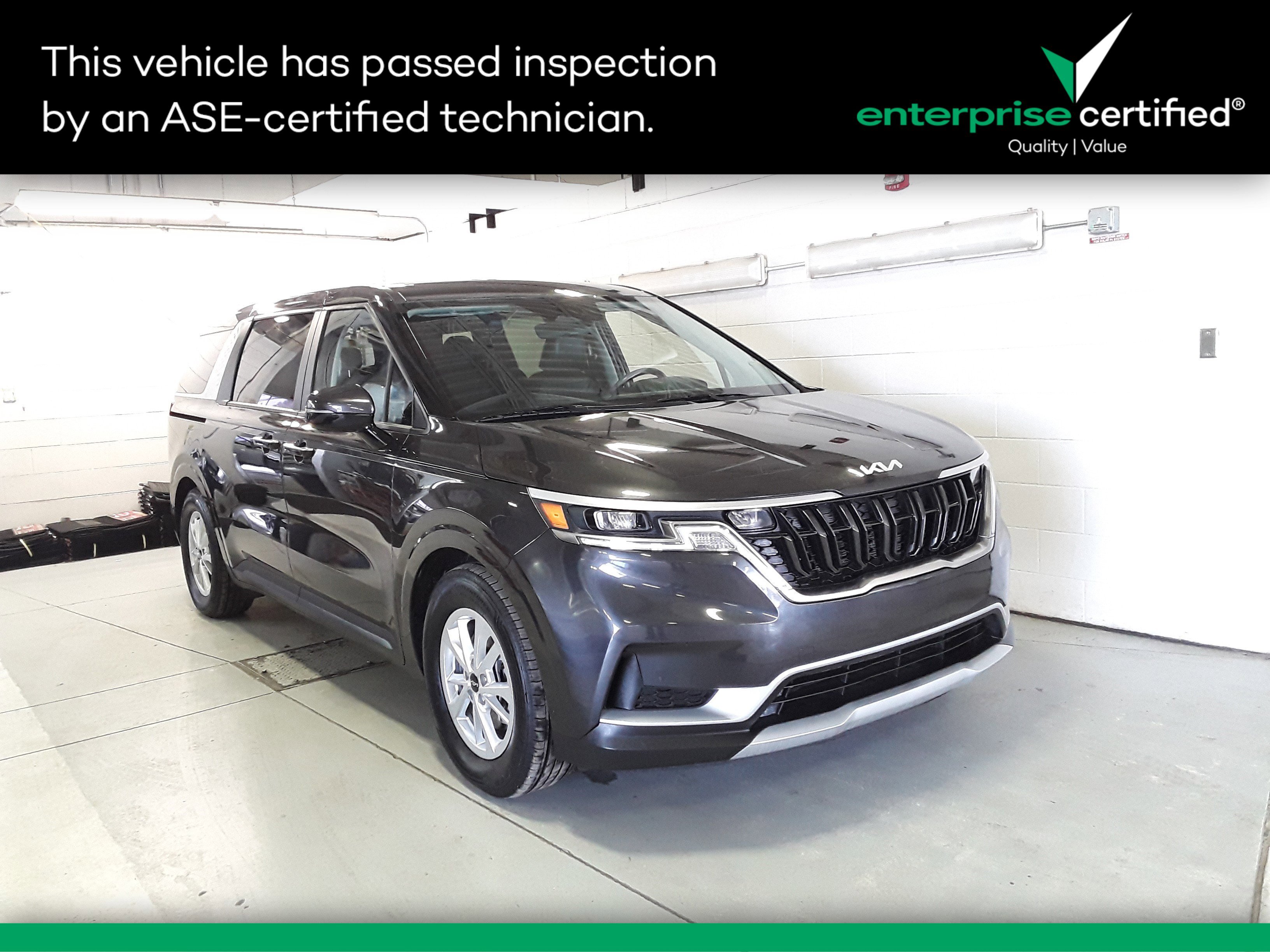 Used 2024 Kia Carnival LX FWD w/Seat Pkg