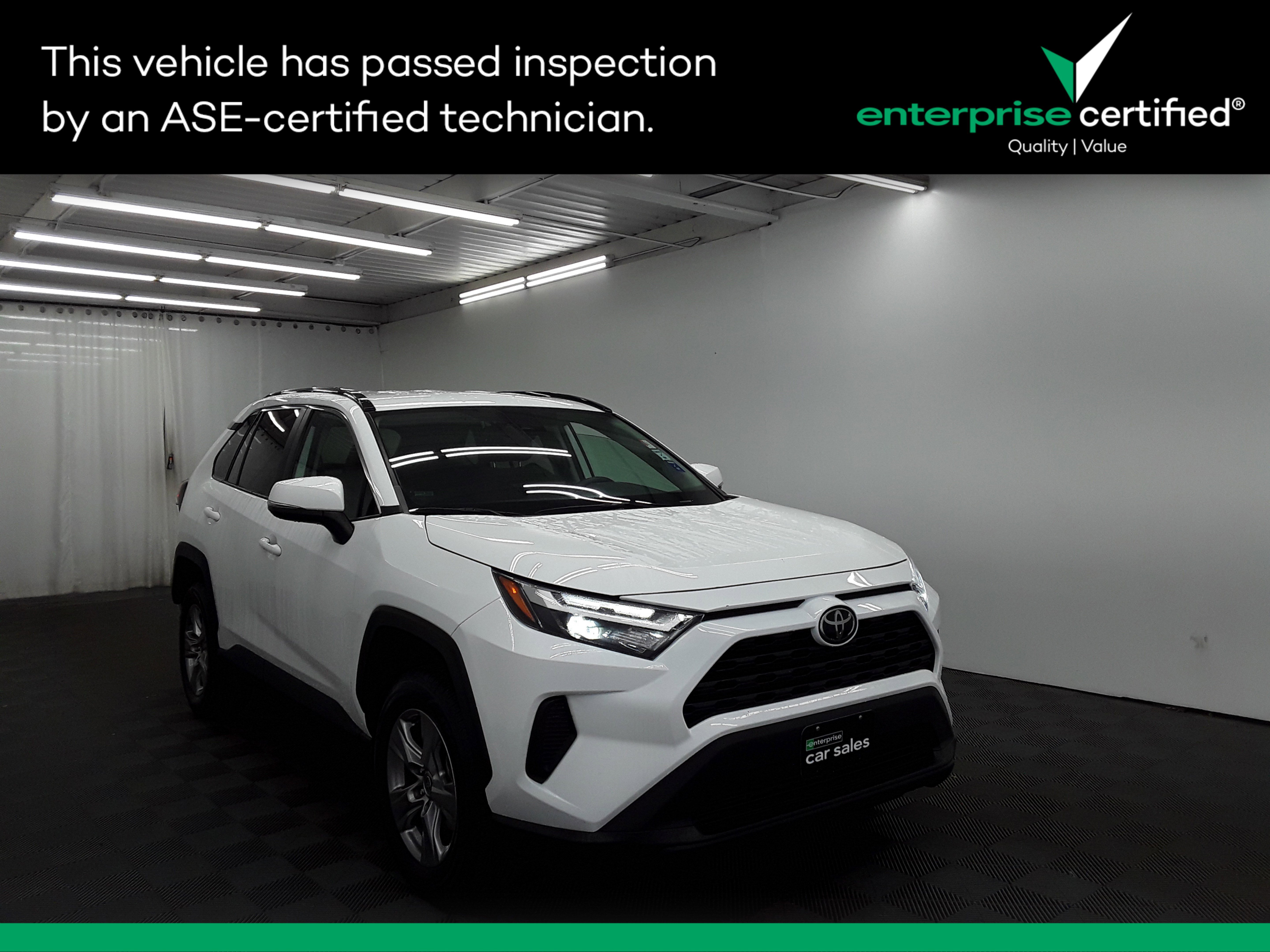 Used 2022 Toyota RAV4 XLE AWD