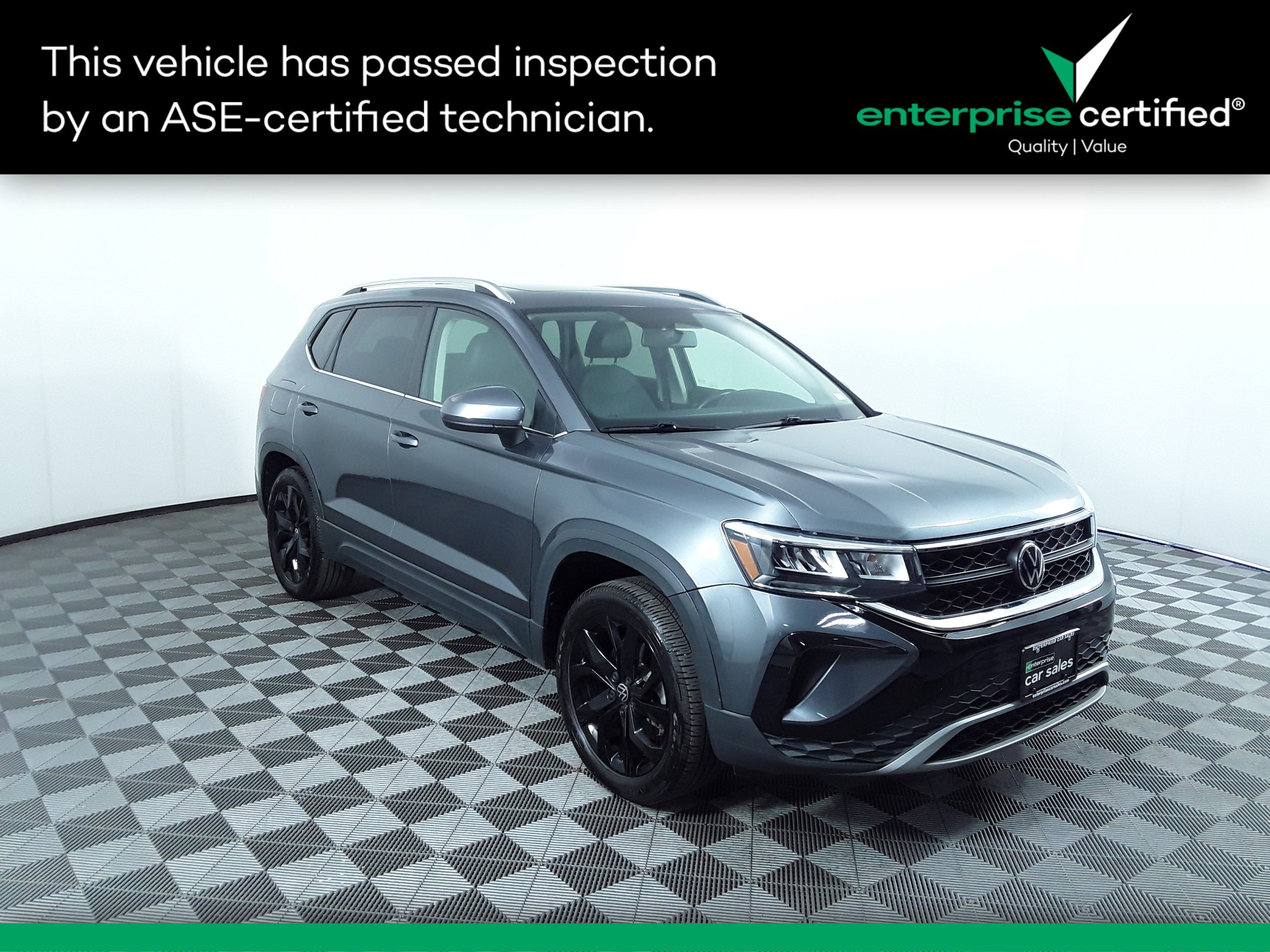 Used 2022 Volkswagen Taos SE 4MOTION