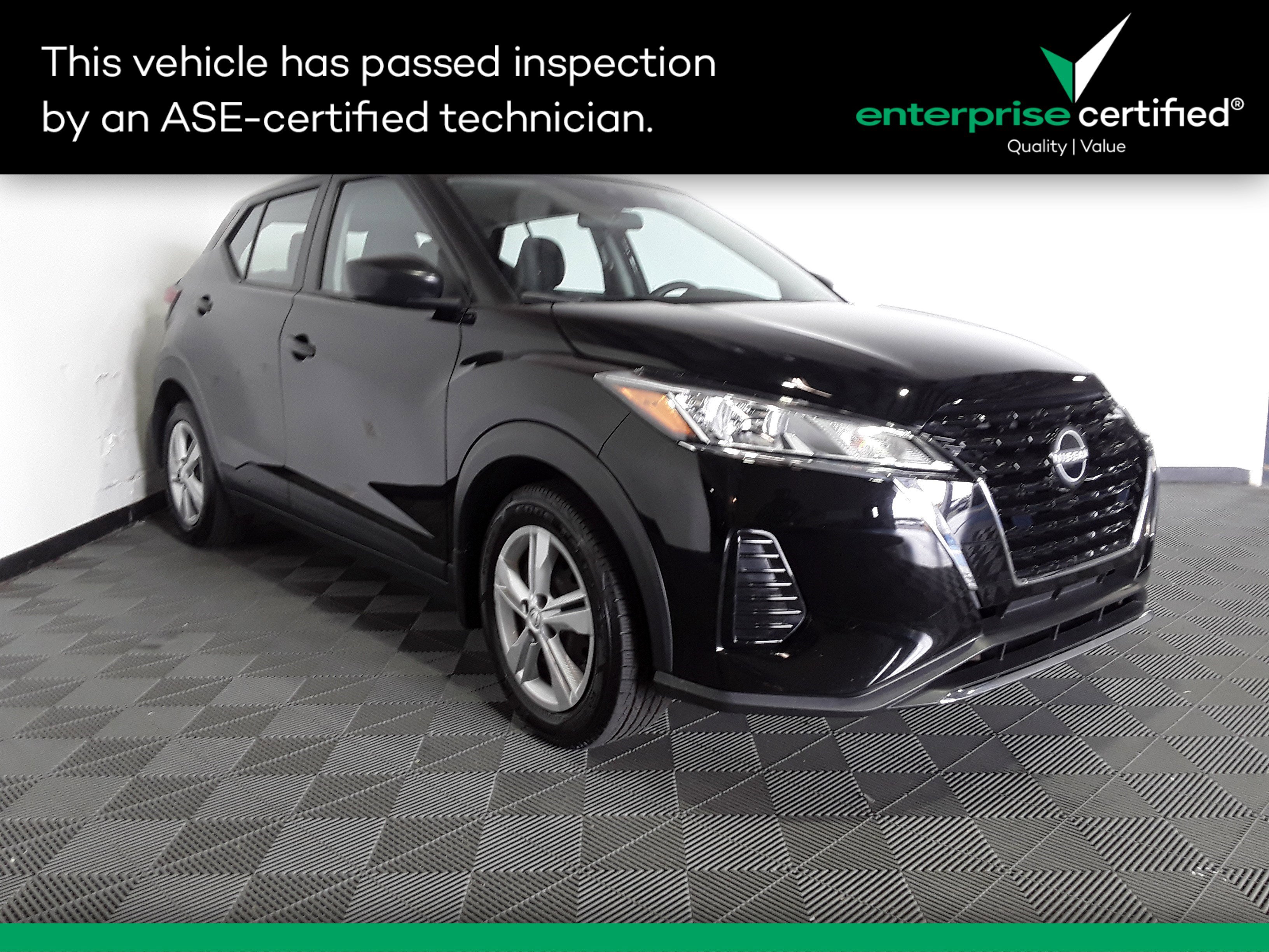 Used 2024 Nissan Kicks S FWD