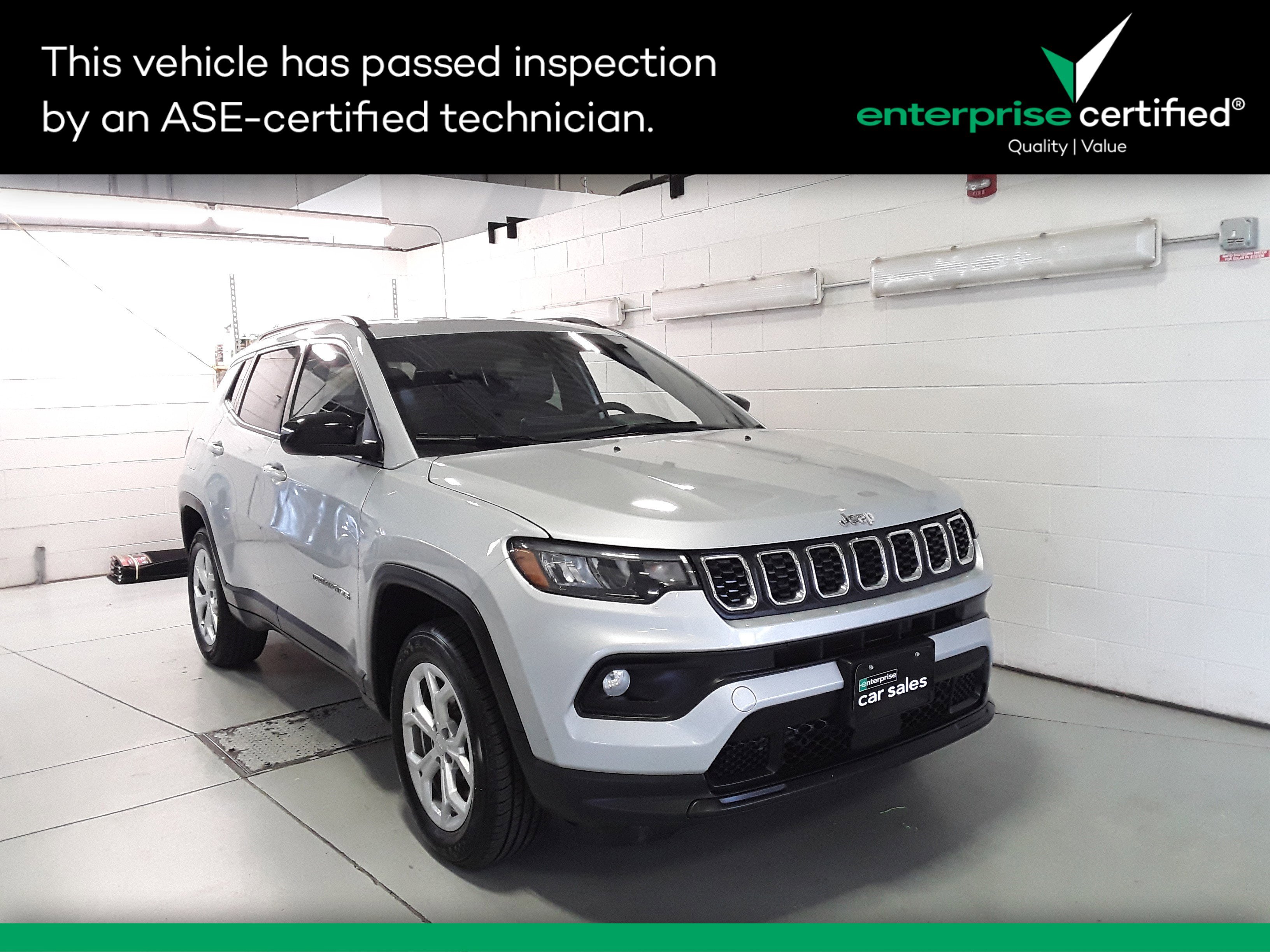 Used 2024 Jeep Compass Latitude 4x4