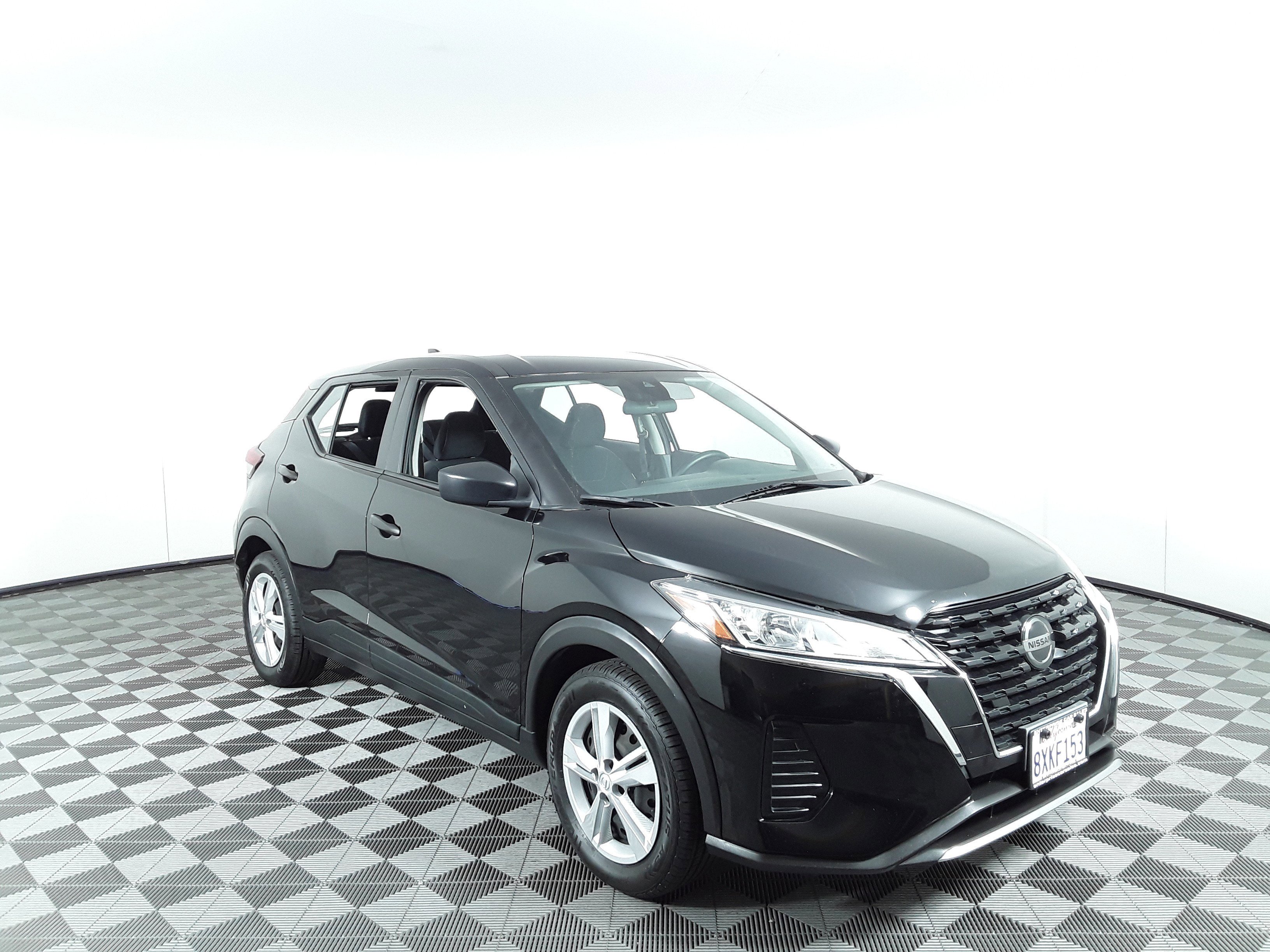 Used 2021 Nissan Kicks S FWD