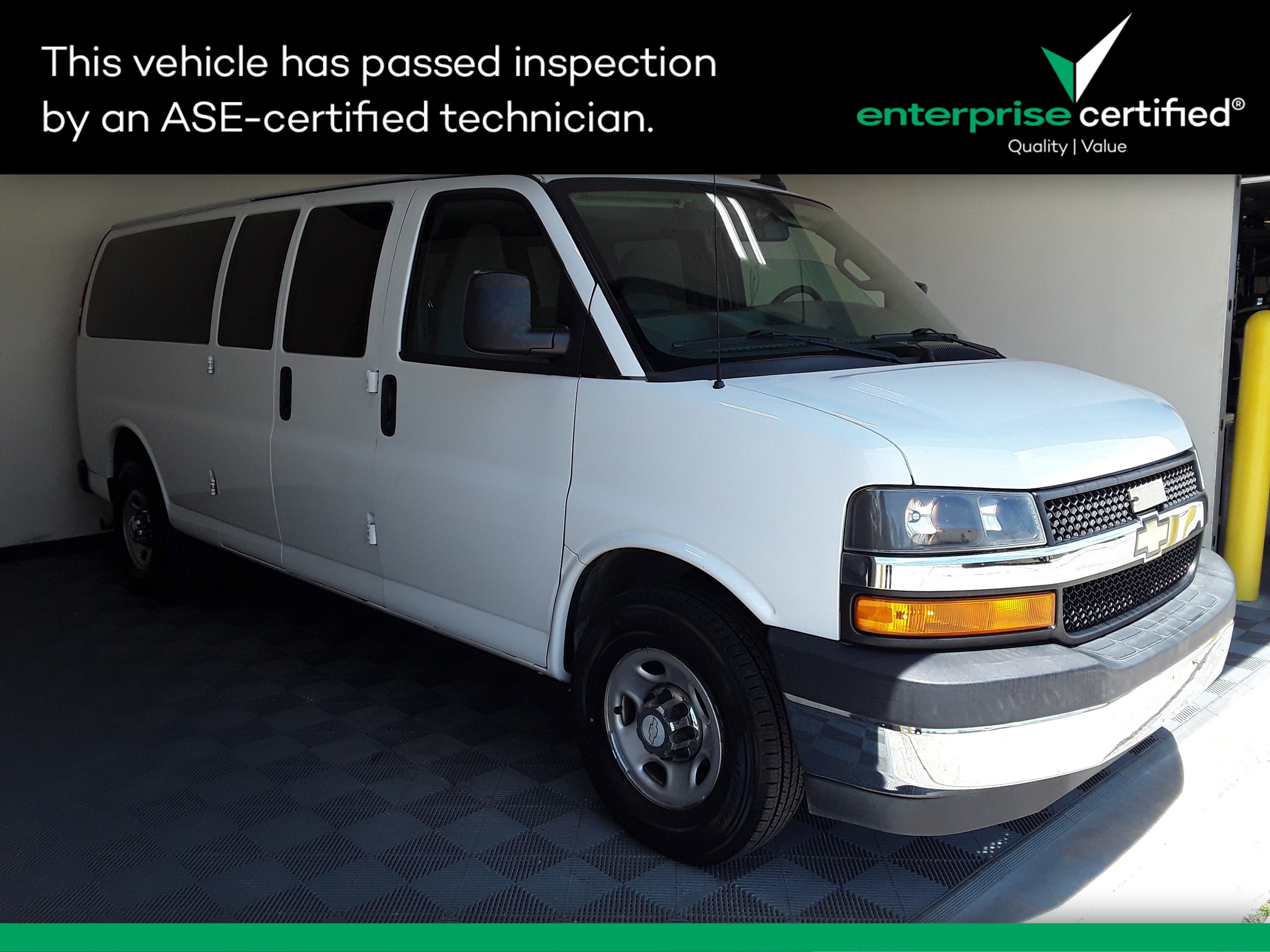 2018 Chevrolet Express Passenger RWD 3500 155
