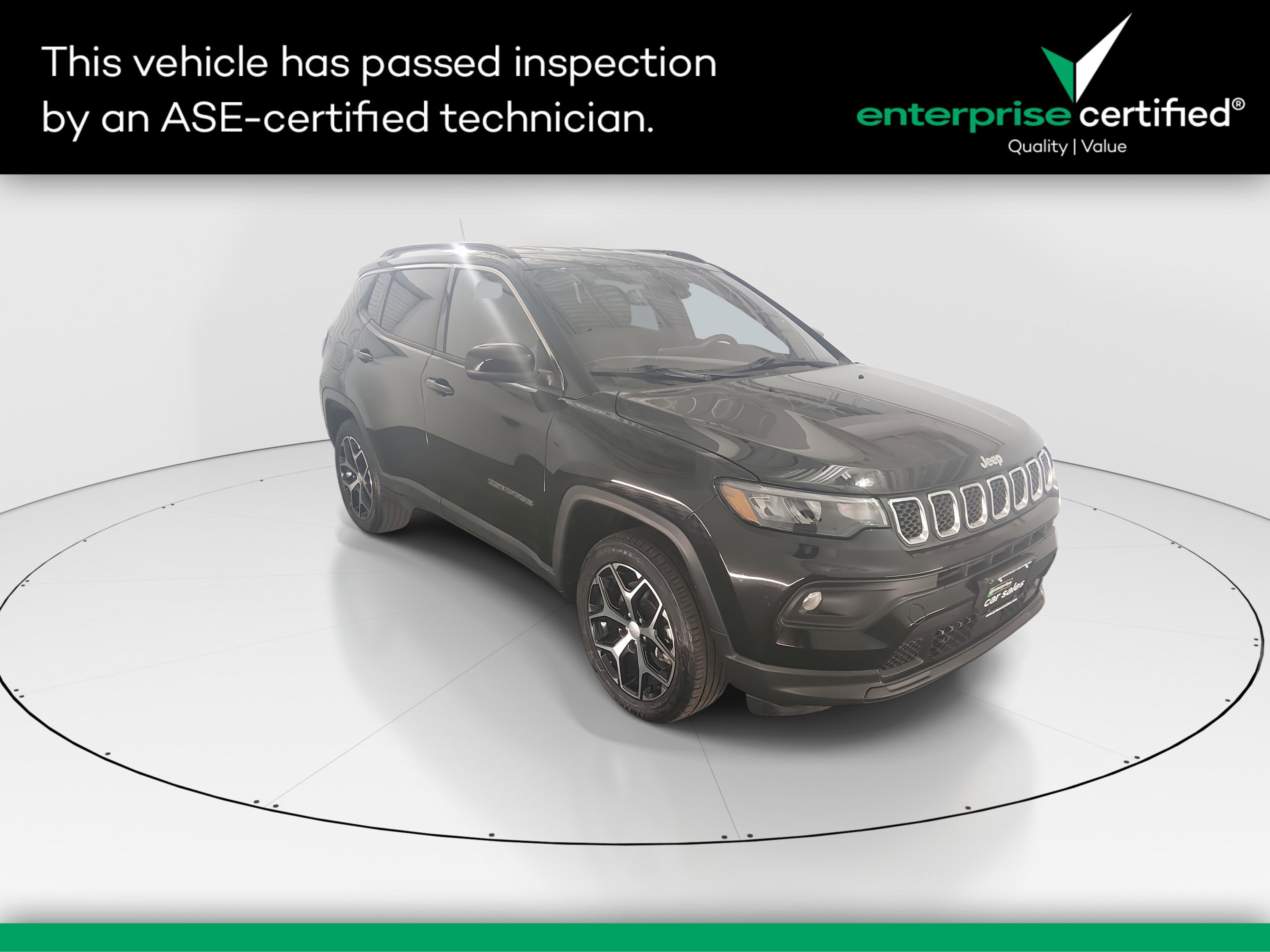 2024 Jeep Compass Latitude's photo