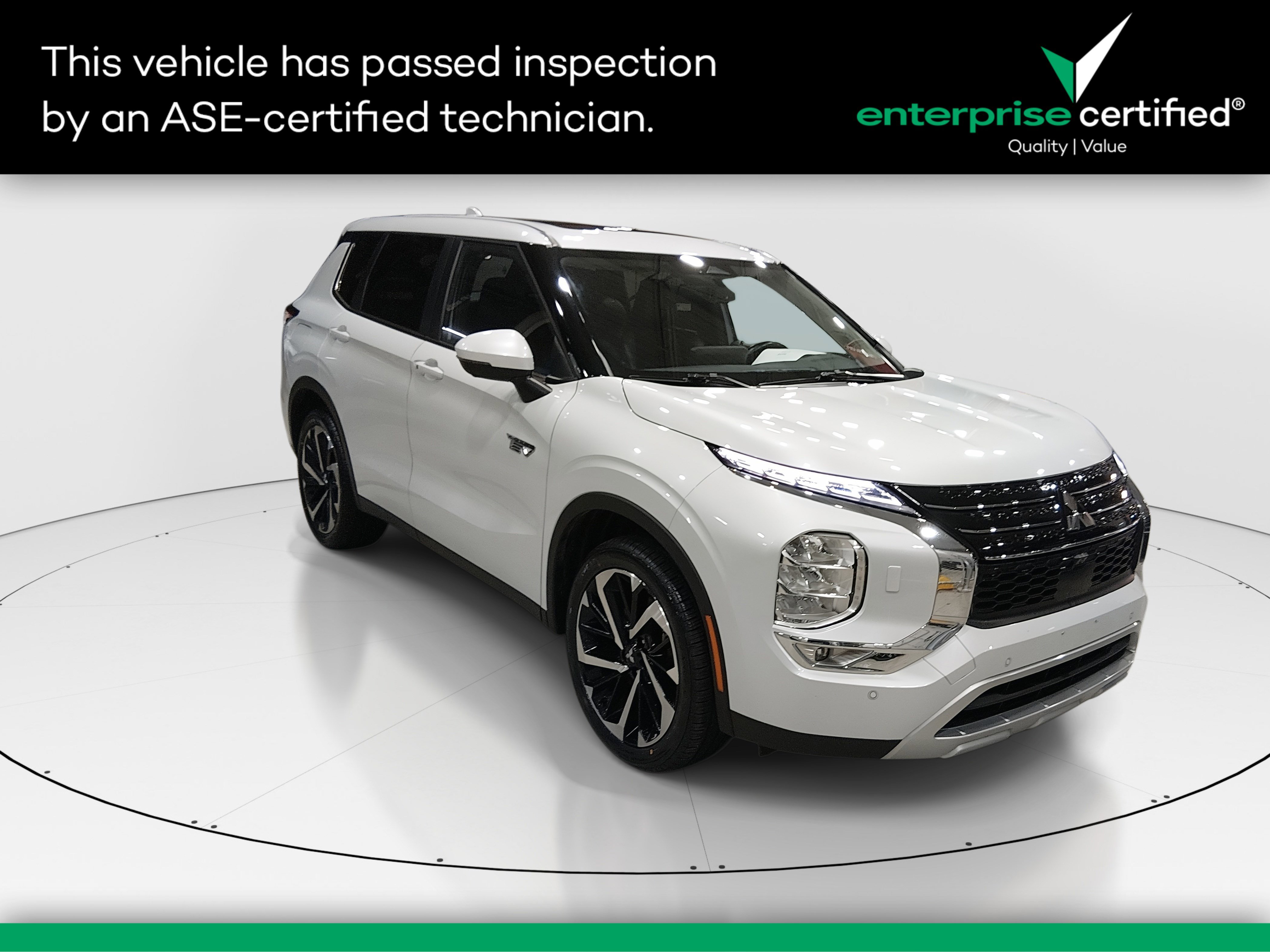 Used 2024 Mitsubishi Outlander Plug-In Hybrid SE S-AWC