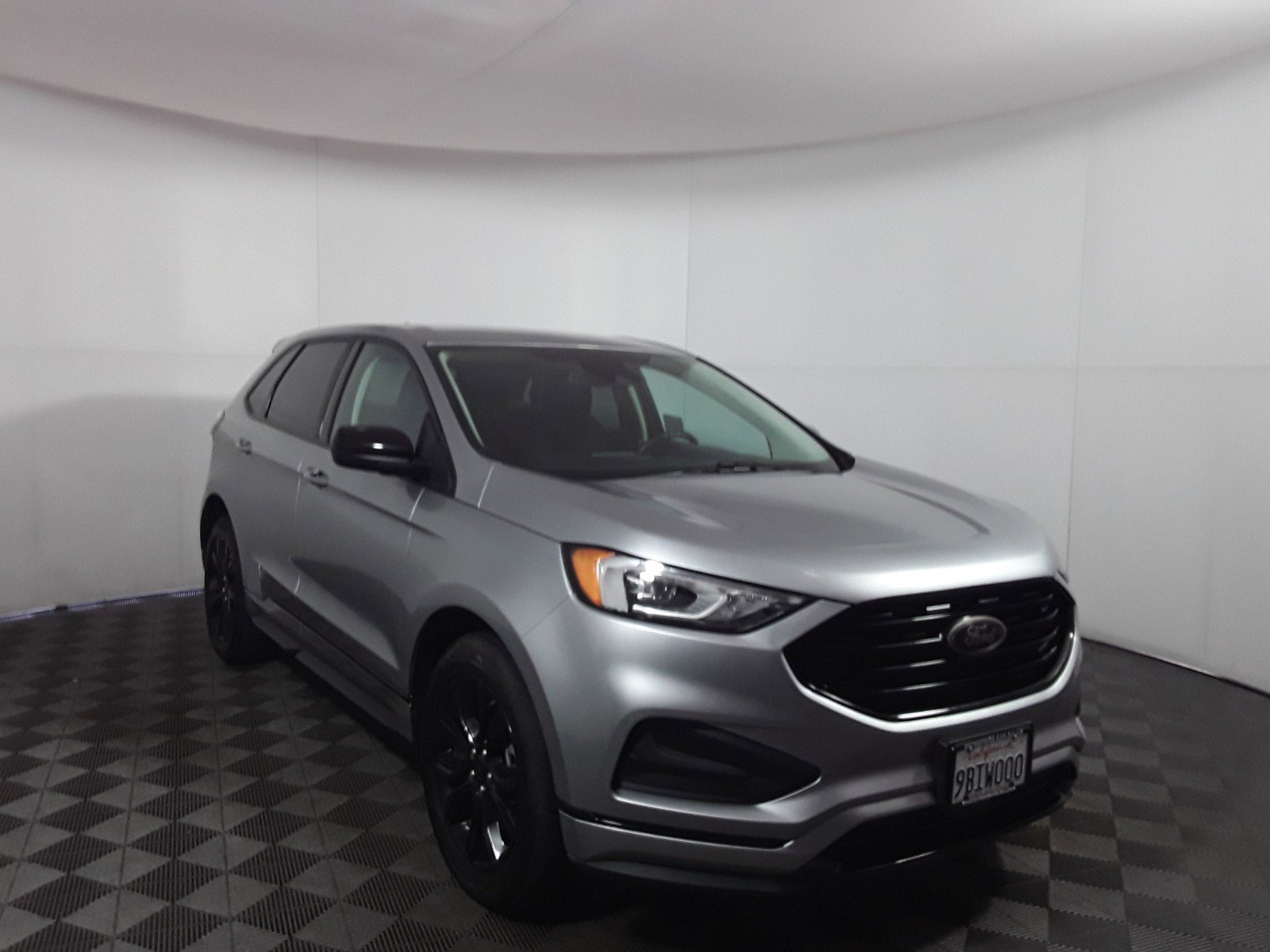 2022 Ford Edge SE AWD