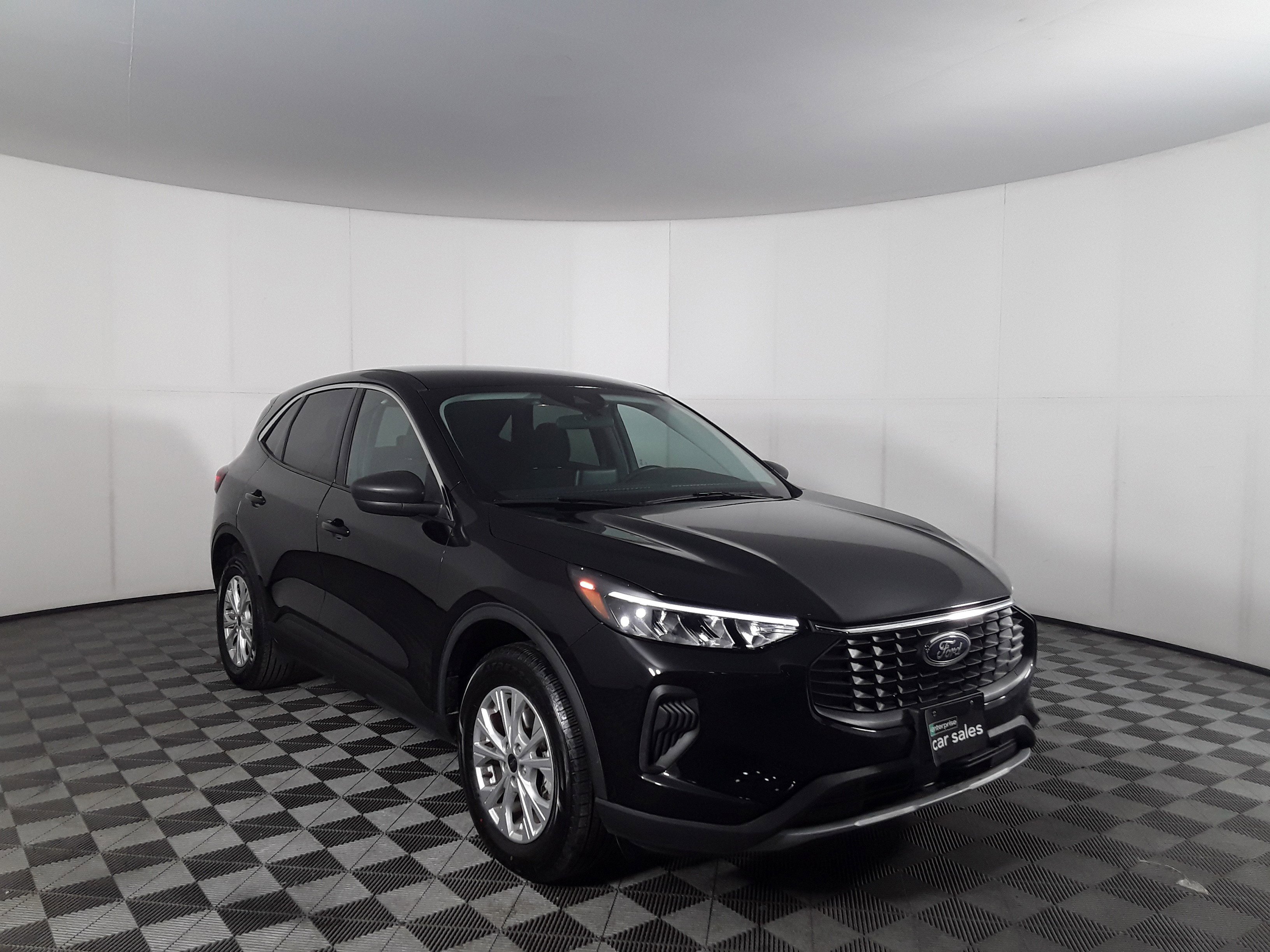 2024 Ford Escape Active's photo