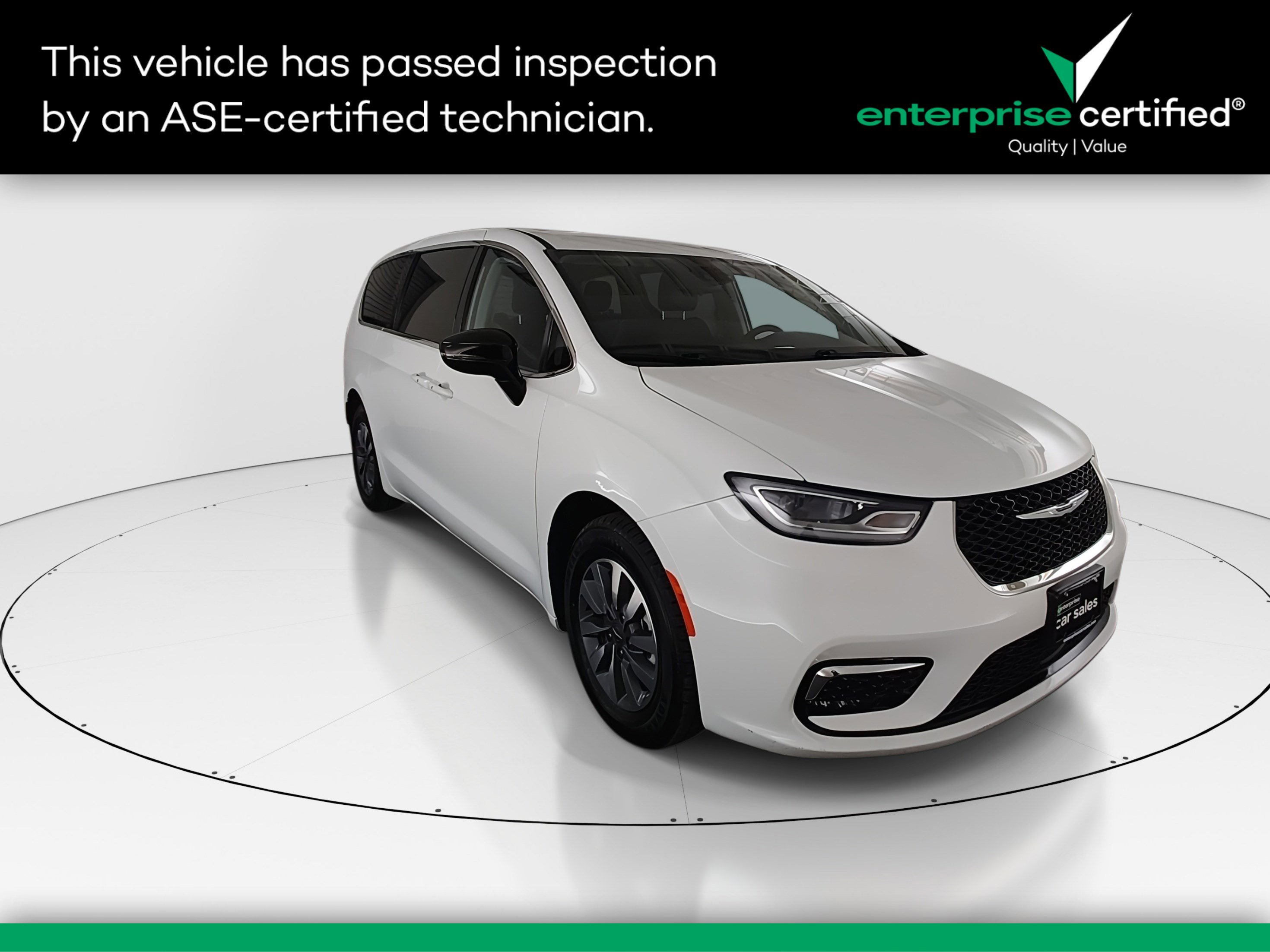 Used 2024 Chrysler Pacifica Hybrid Select FWD