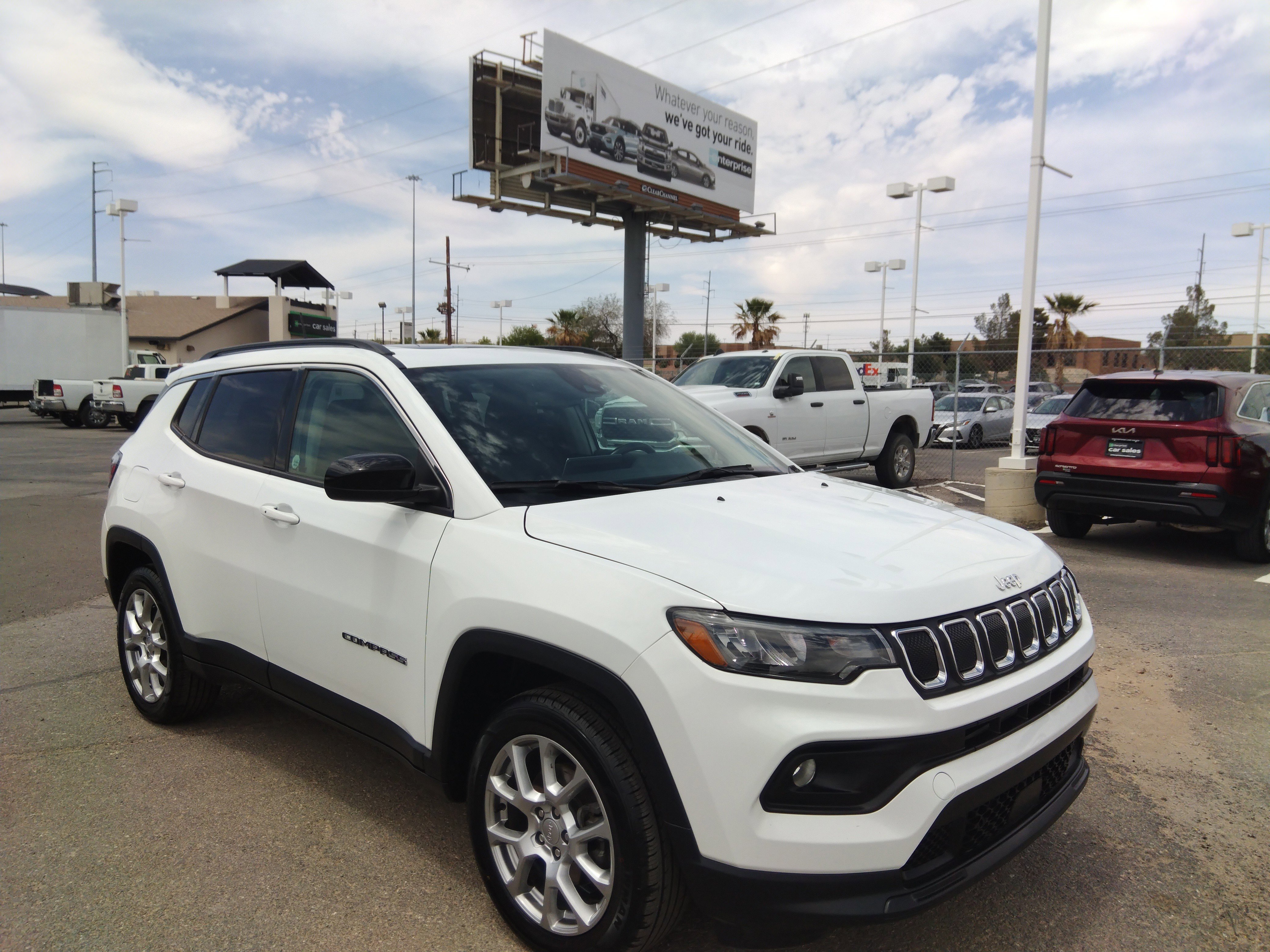 2022 Jeep Compass Latitude Lux