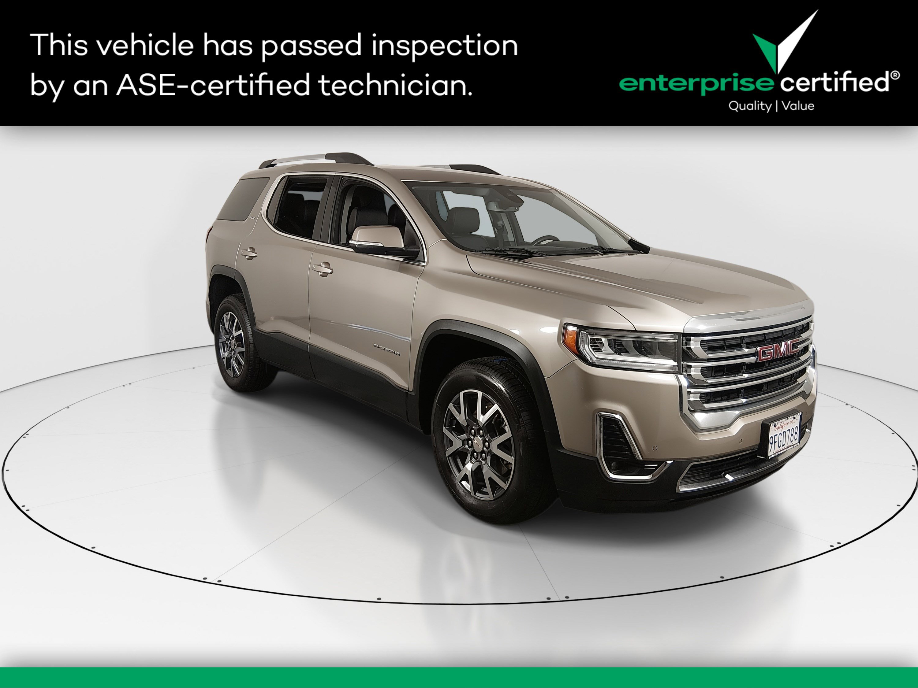 2023 GMC Acadia SLT's photo