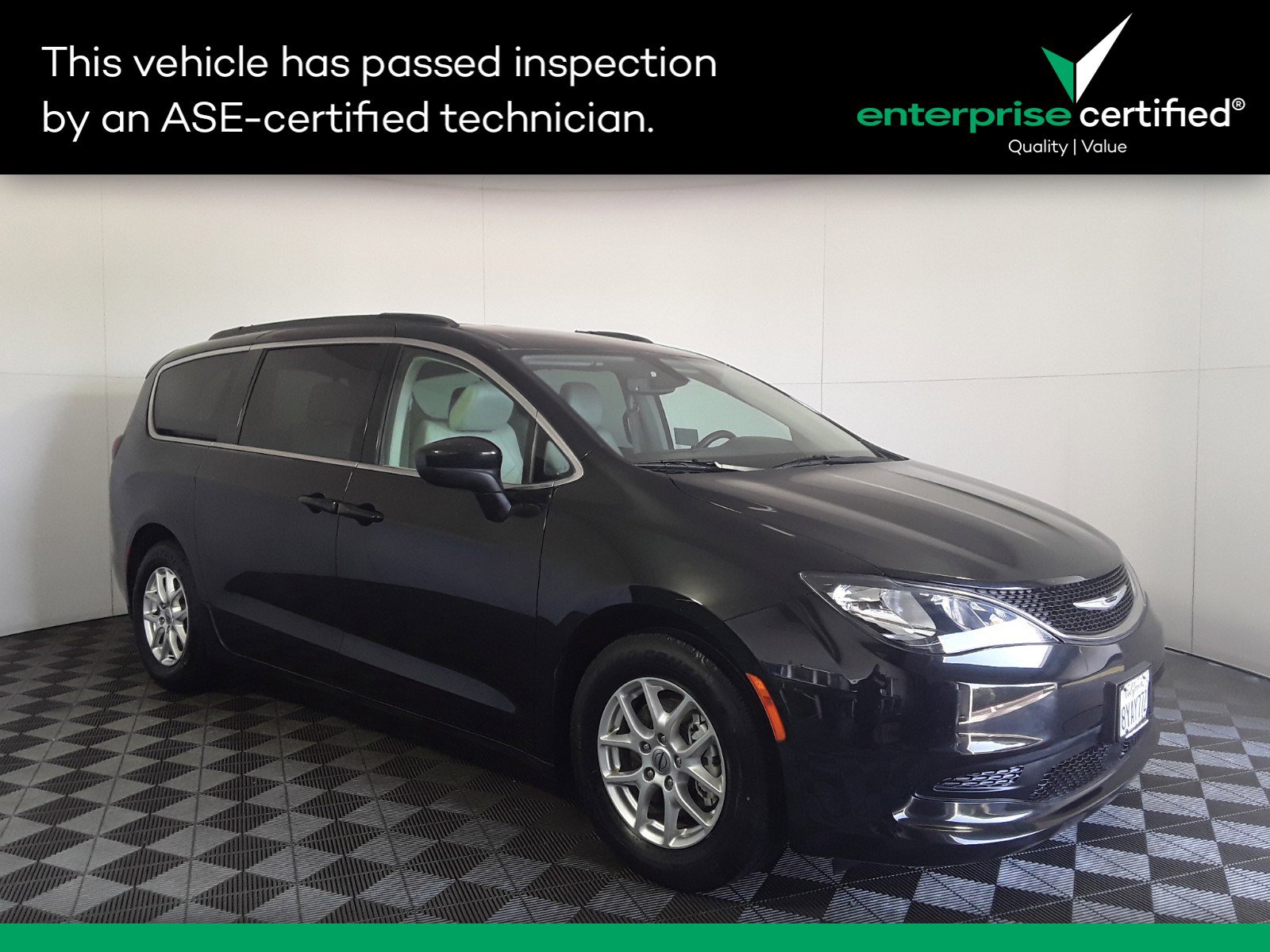 Used 2021 Chrysler Voyager LXI FWD