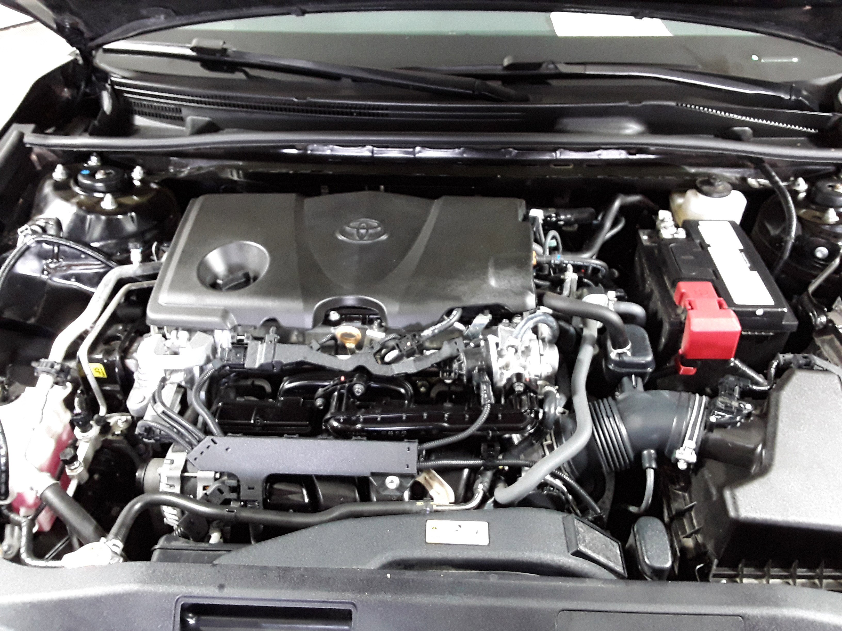 2022 Toyota Camry SE Auto