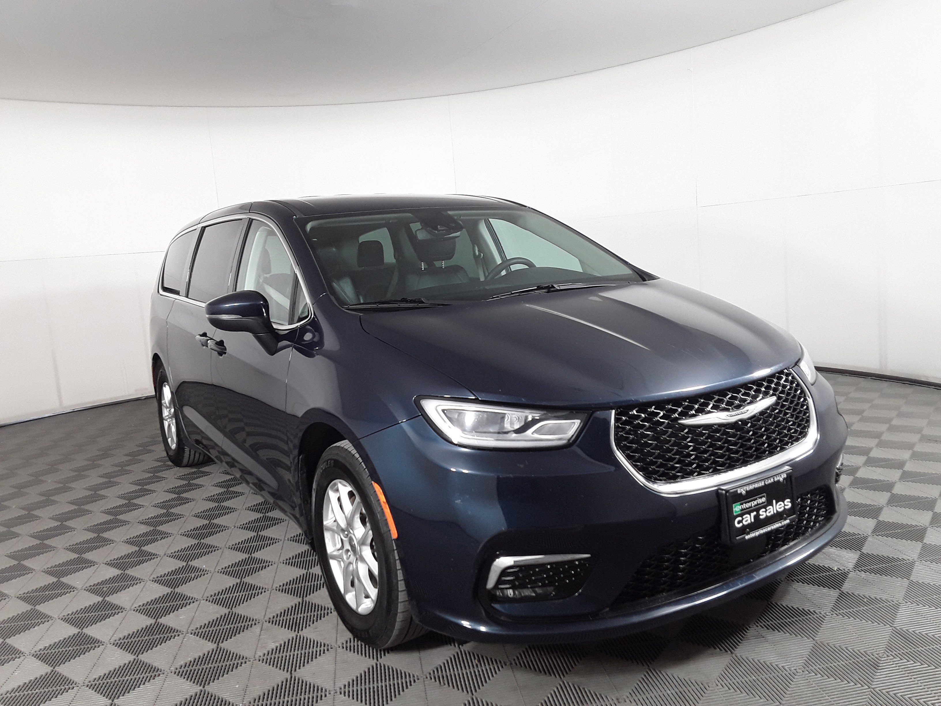 2023 Chrysler Pacifica Touring L FWD