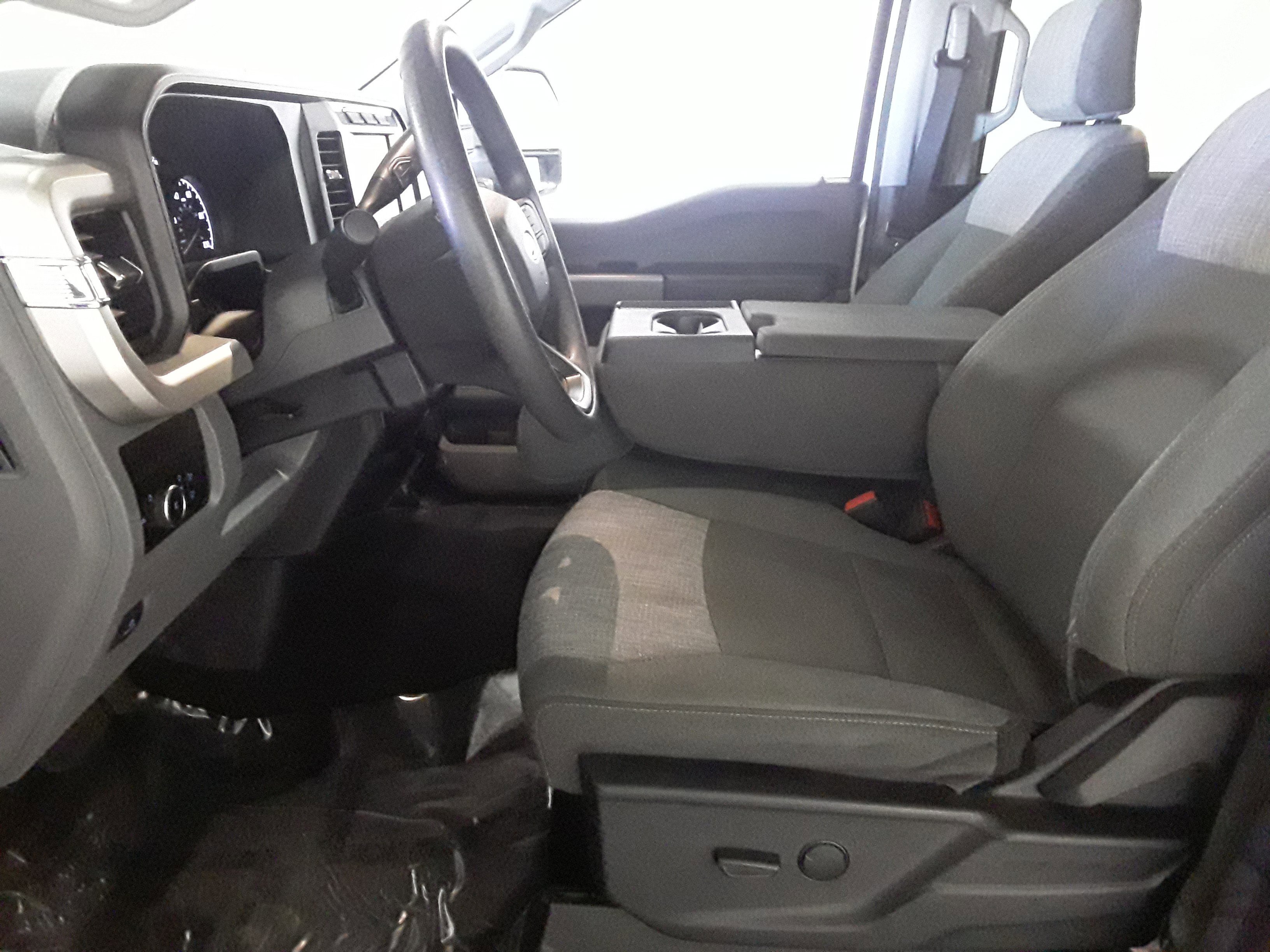 Image of Used 2024 Ford Super Duty F-250 SRW XLT 4WD Crew Cab 6.75' Box