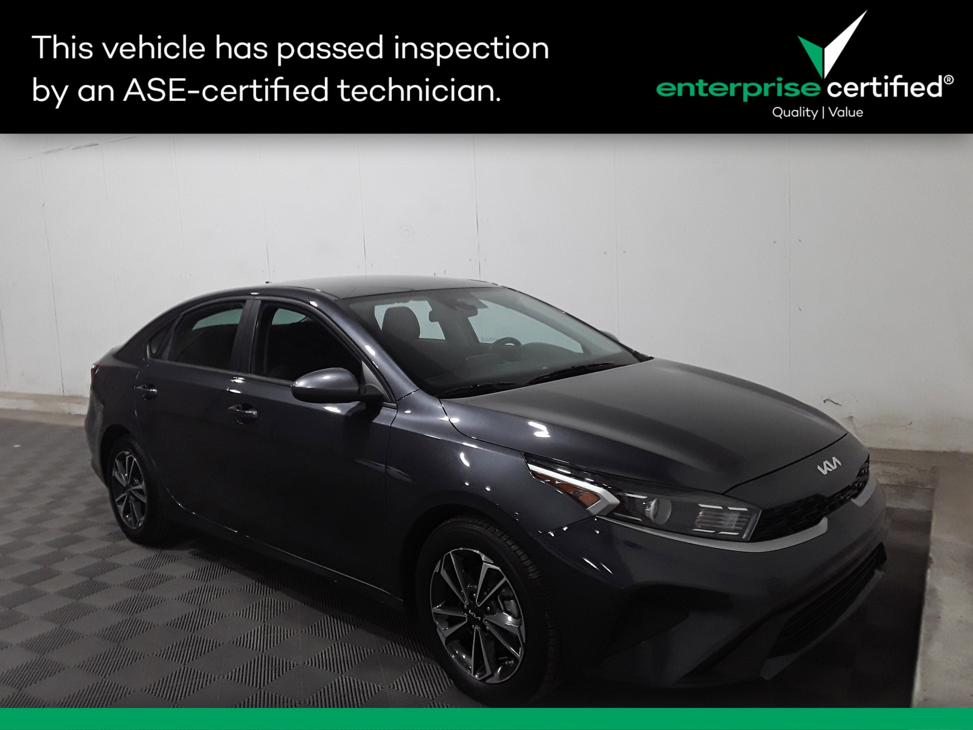 2023 Kia Forte LXS IVT
