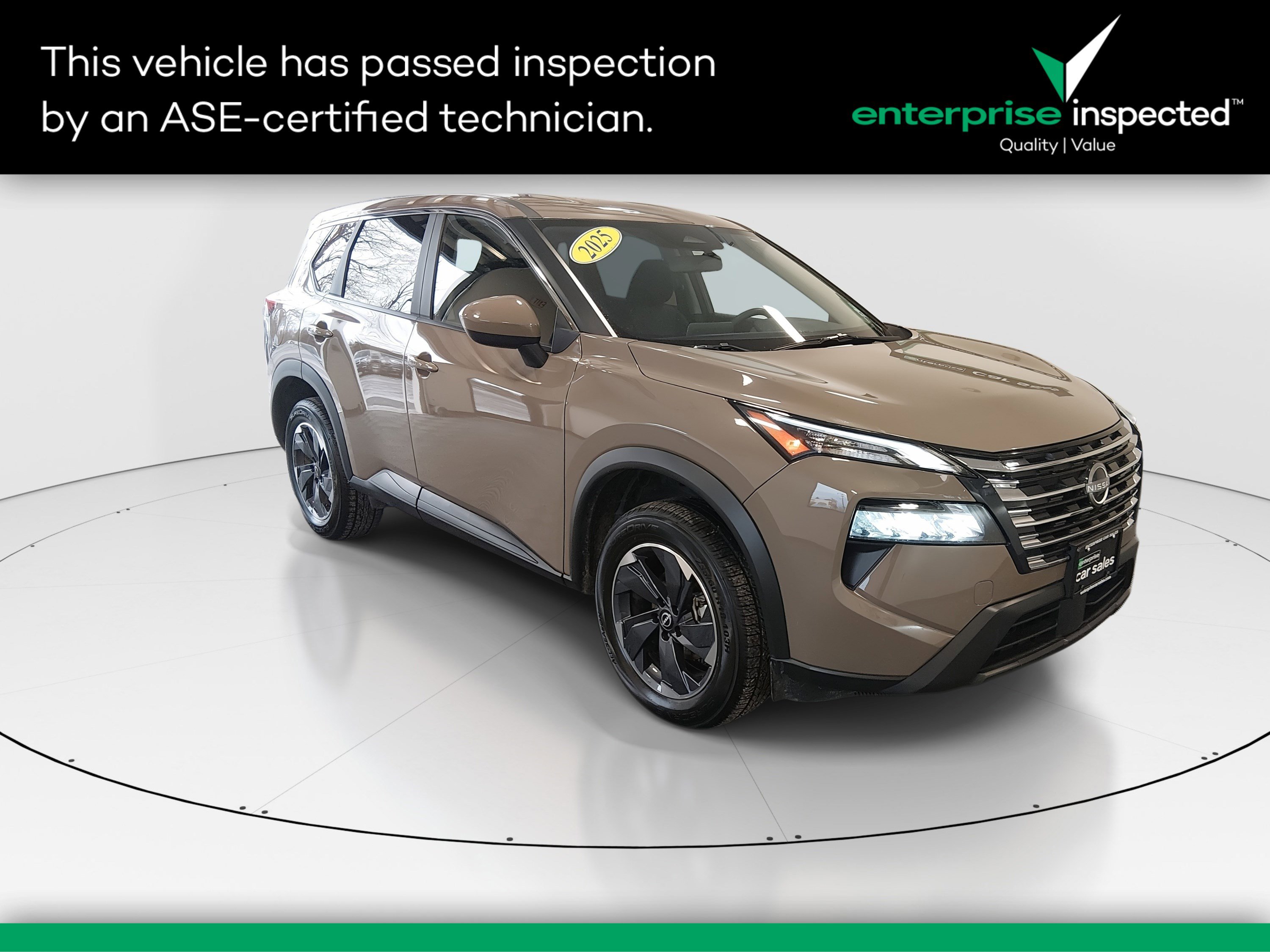 2025 Nissan Rogue SV's photo