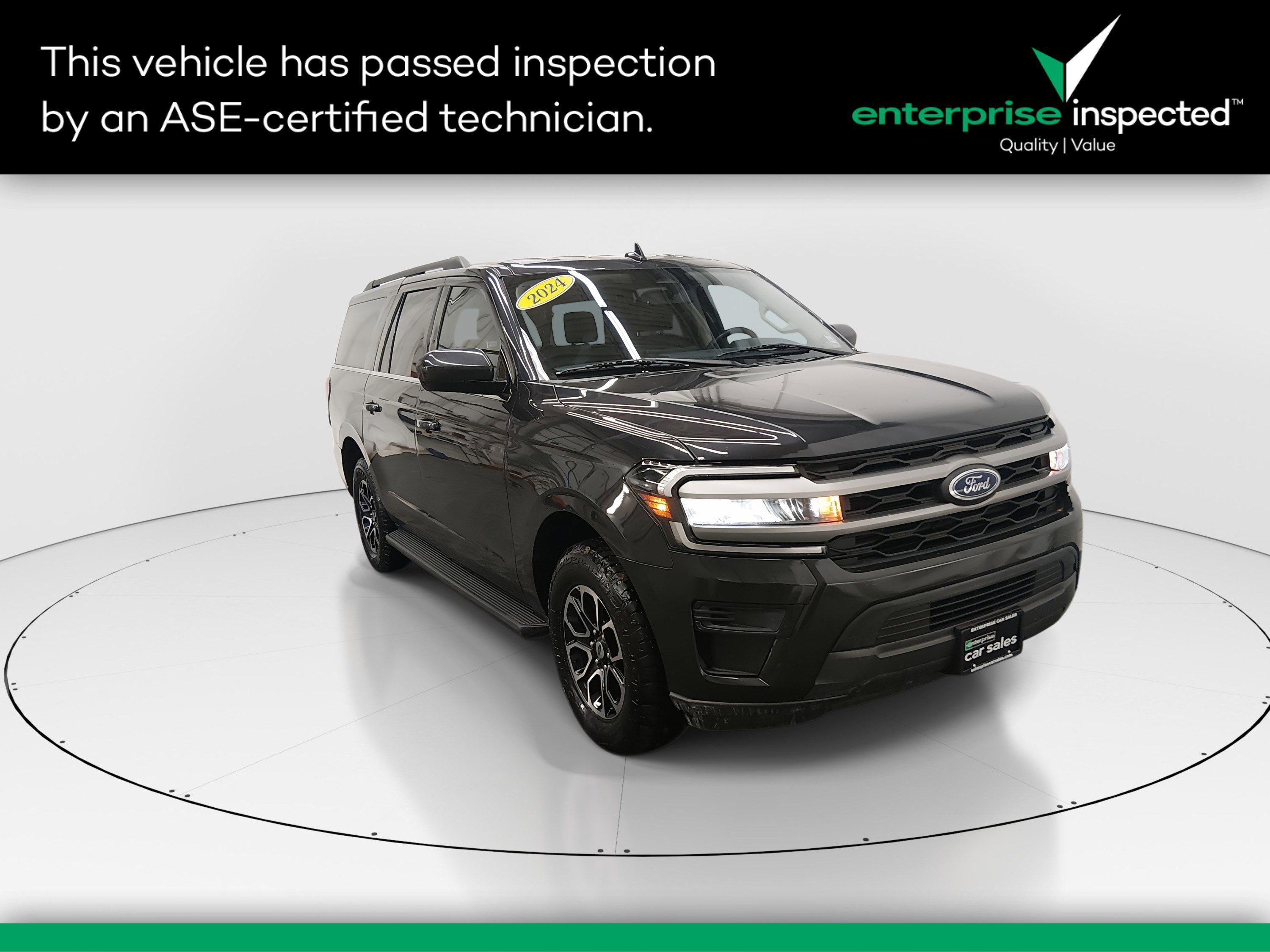 2024 Ford Expedition XLT's photo