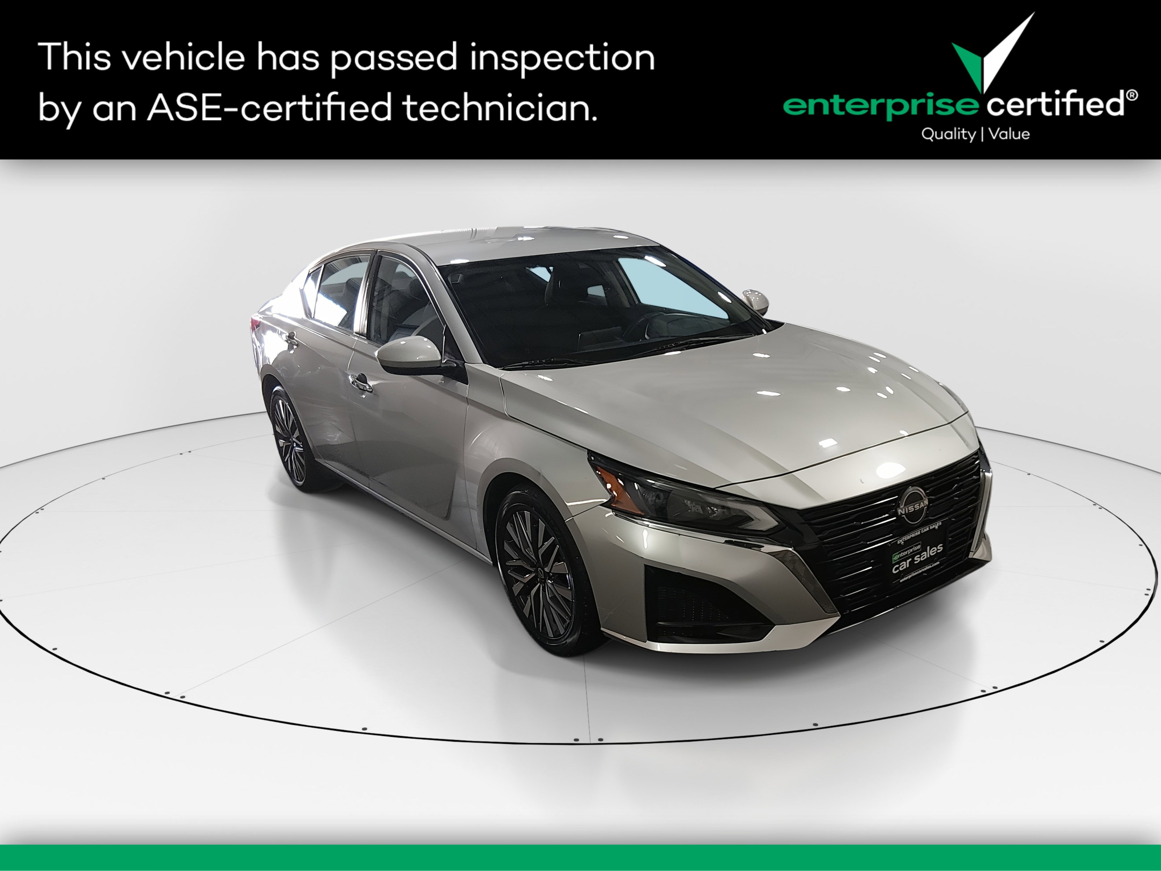 2023 Nissan Altima SV's photo