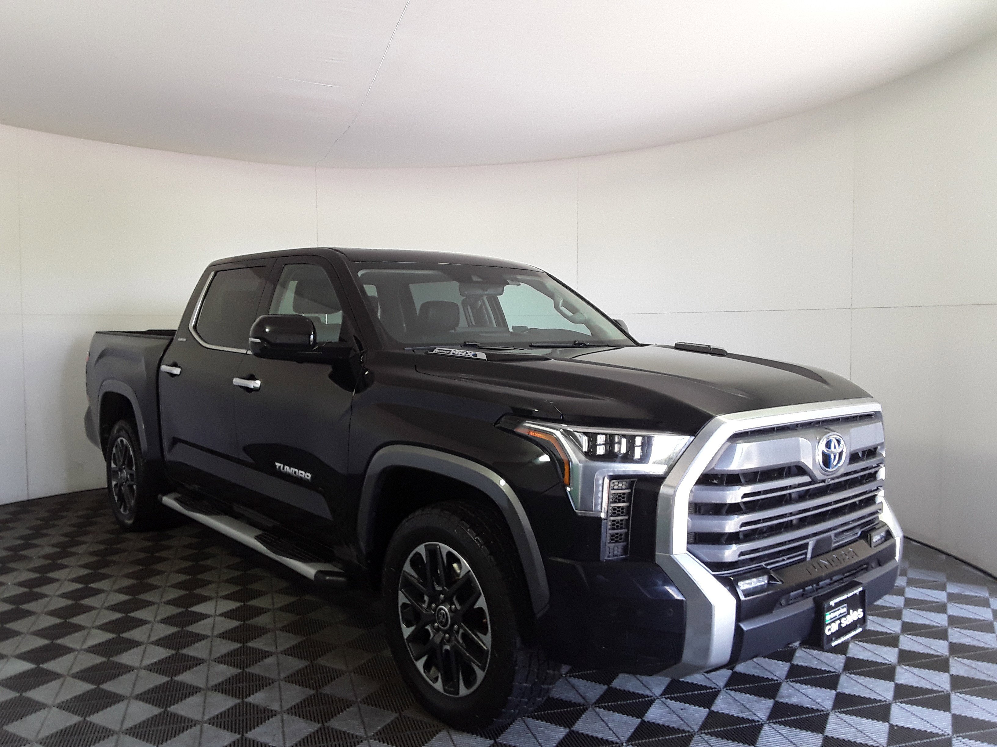 2023 Toyota Tundra 4WD Limited Hybrid CrewMax 5.5' Bed