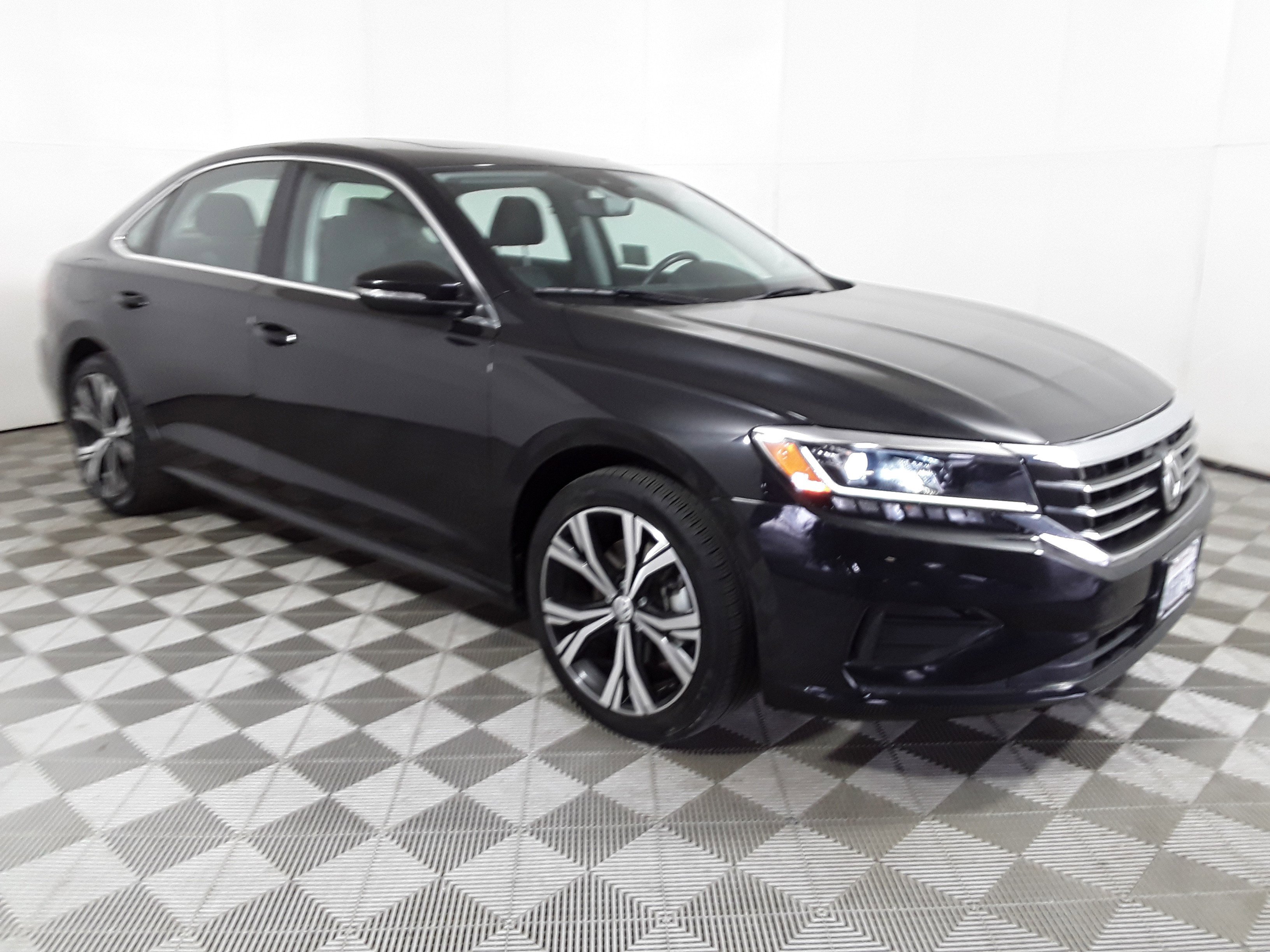 2021 Volkswagen Passat 2.0T SE Auto