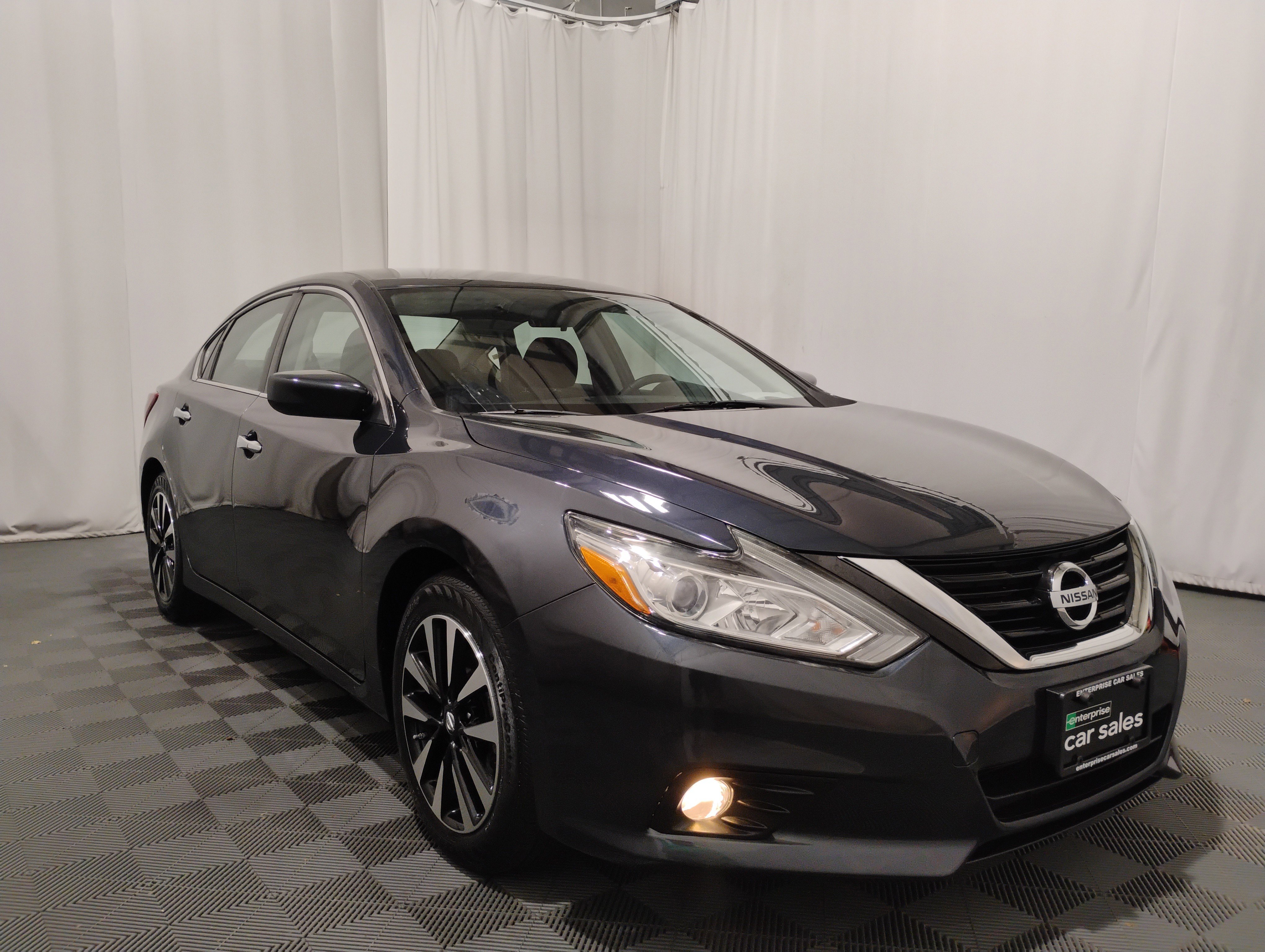 Used 2018 Nissan Altima 2.5 SV Sedan