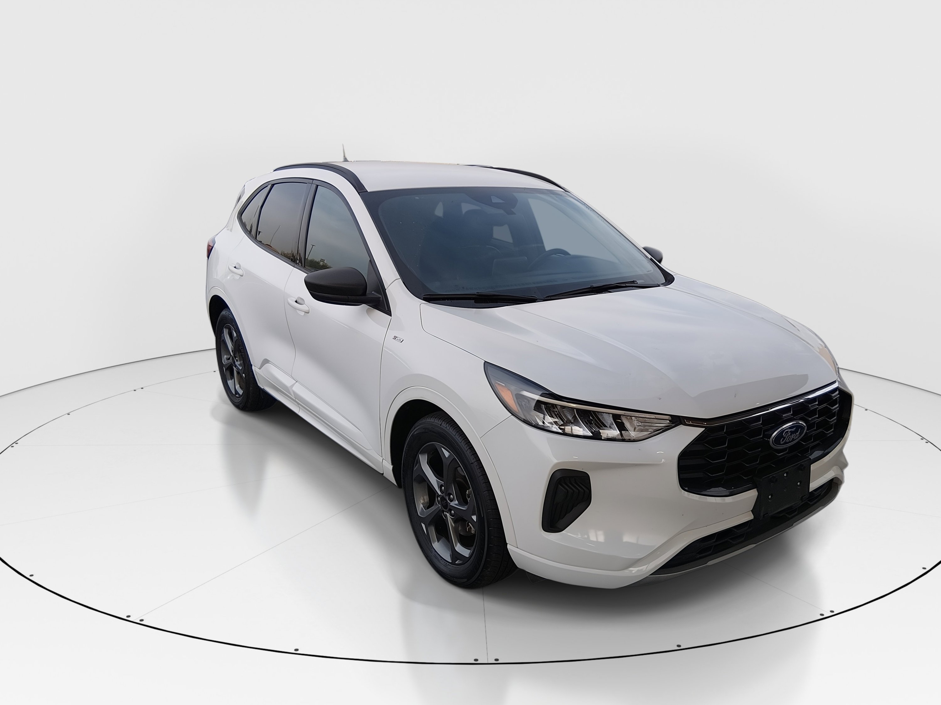 2023 Ford Escape ST-Line's photo