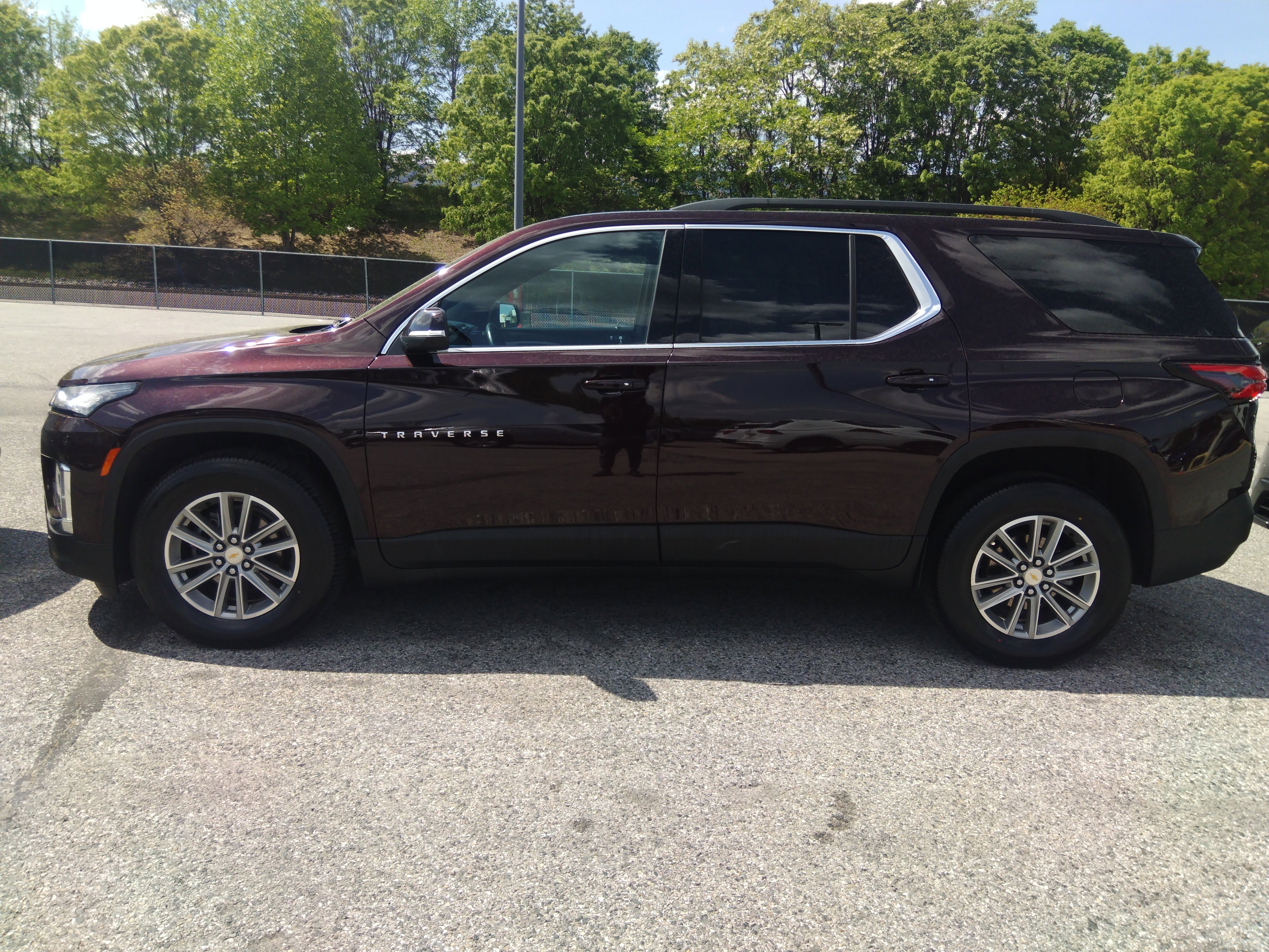 2023 Chevrolet Traverse AWD 4dr LT Leather