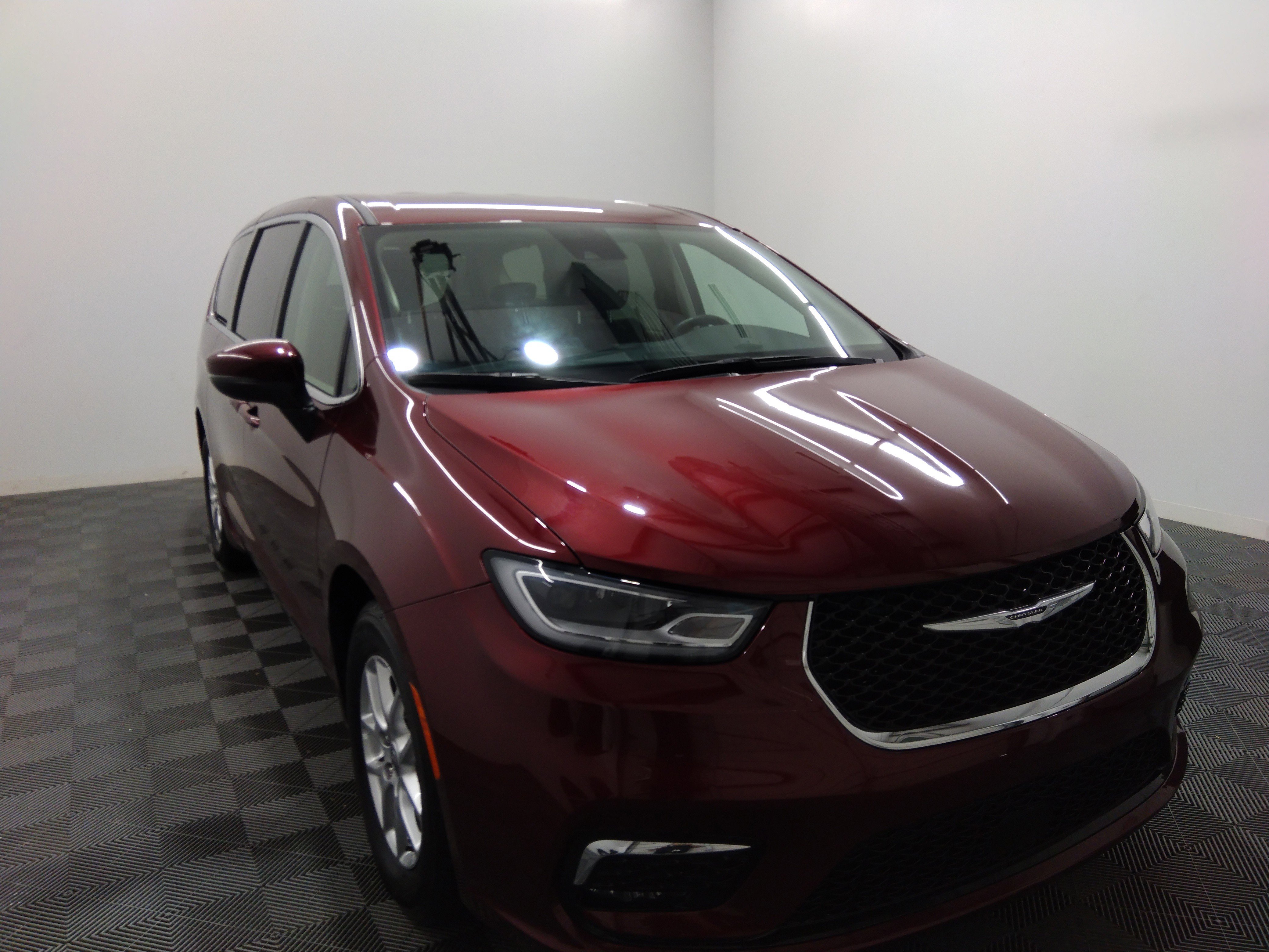 2023 Chrysler Pacifica Touring L FWD