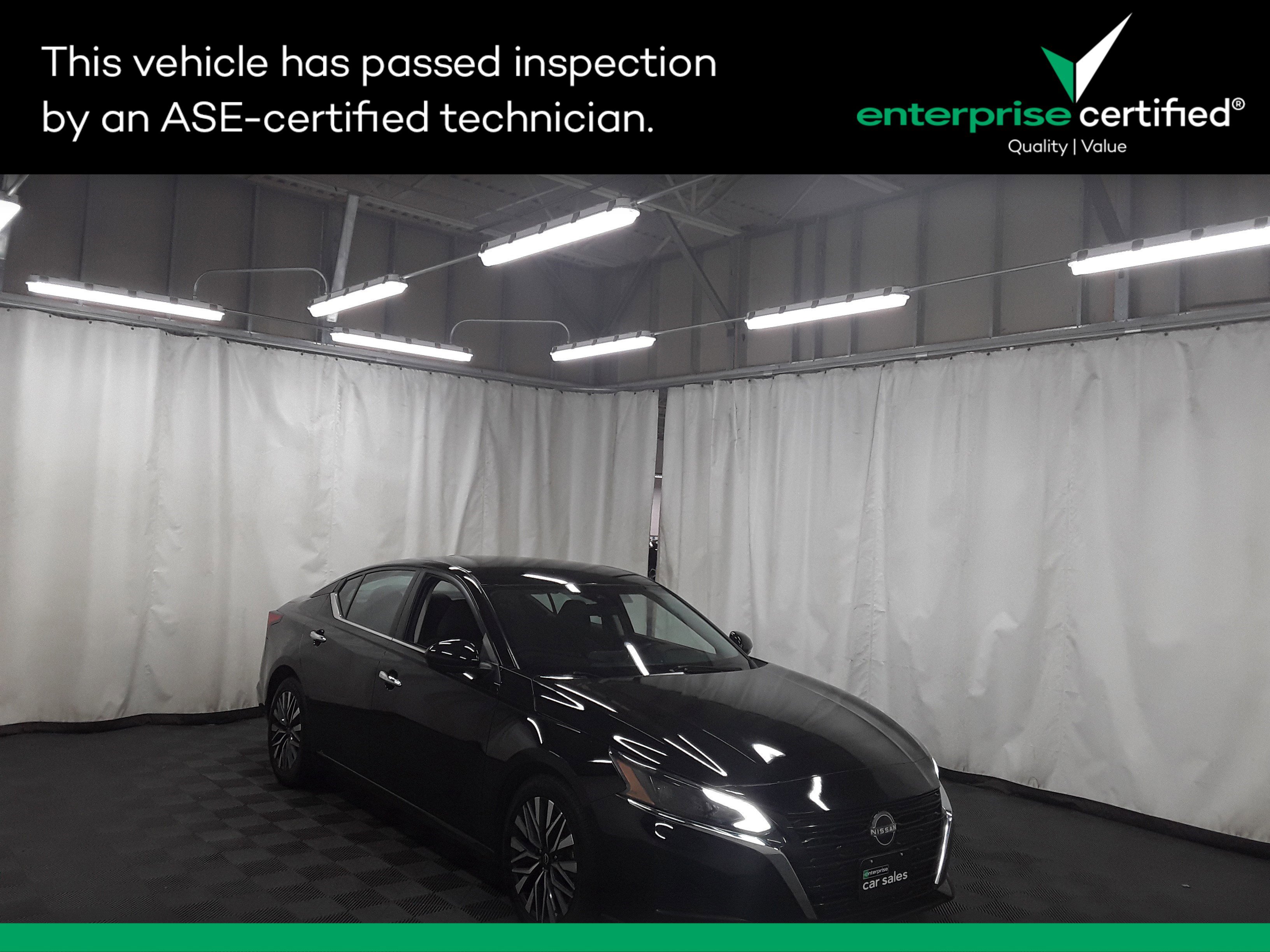 Used 2023 Nissan Altima 2.5 SV Sedan