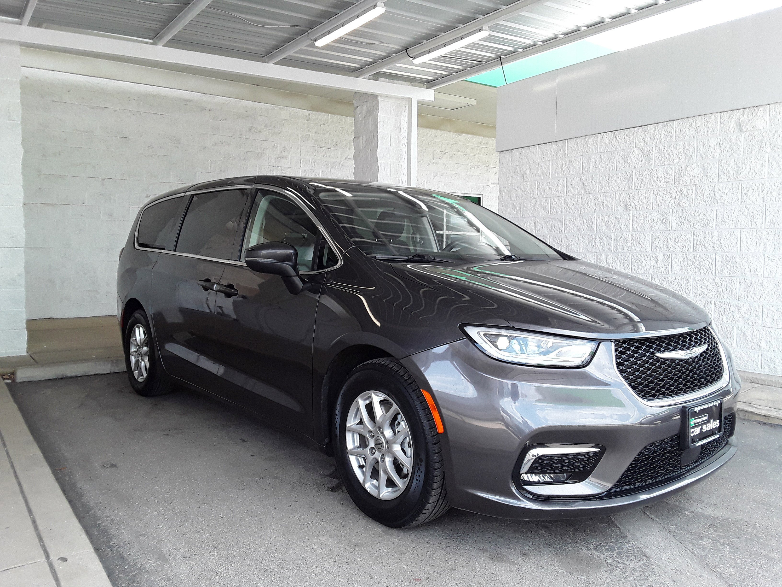 2023 Chrysler Pacifica Touring L FWD