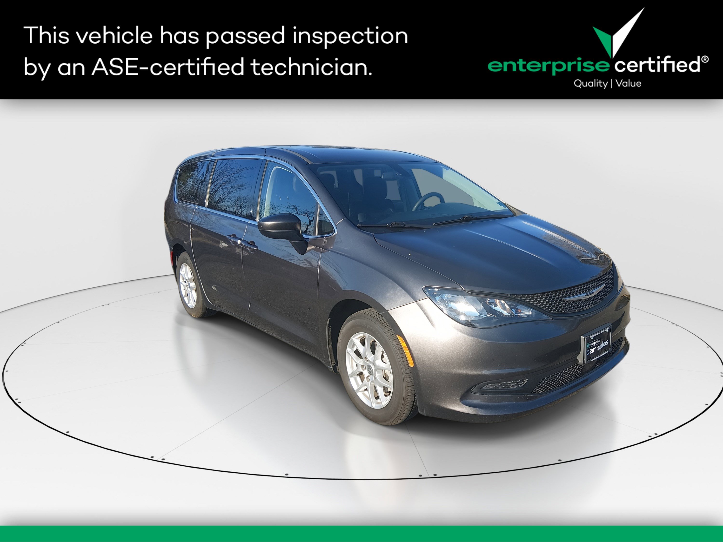 Used 2022 Chrysler Voyager LX FWD