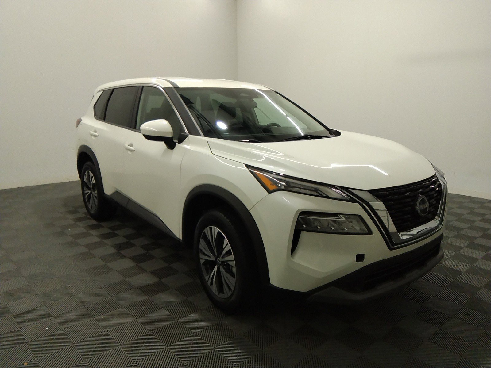 Used 2023 Nissan Rogue 