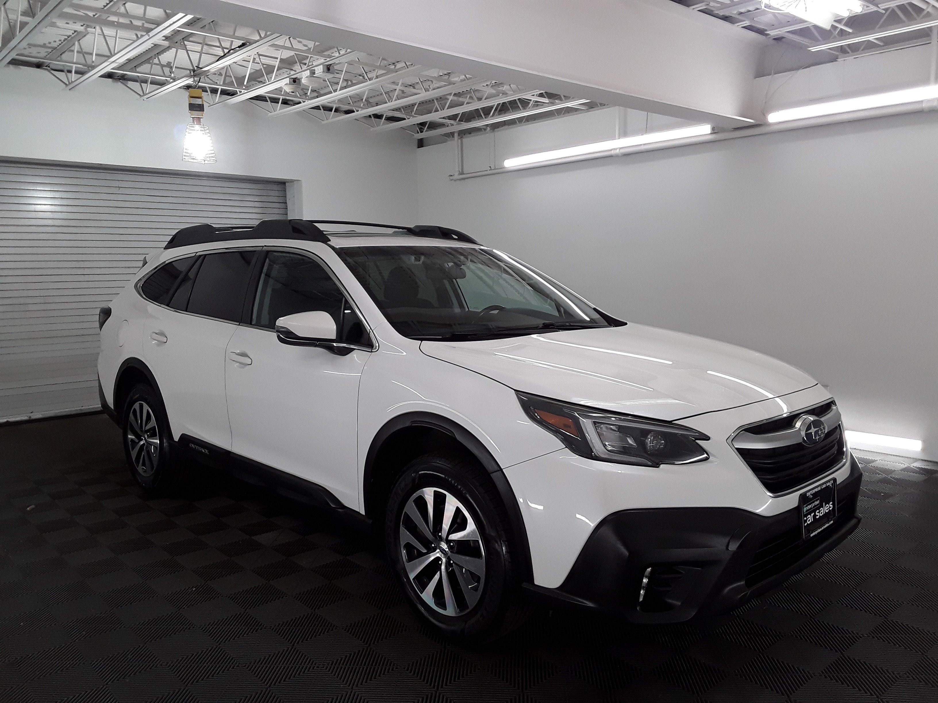 2022 Subaru Outback Premium CVT