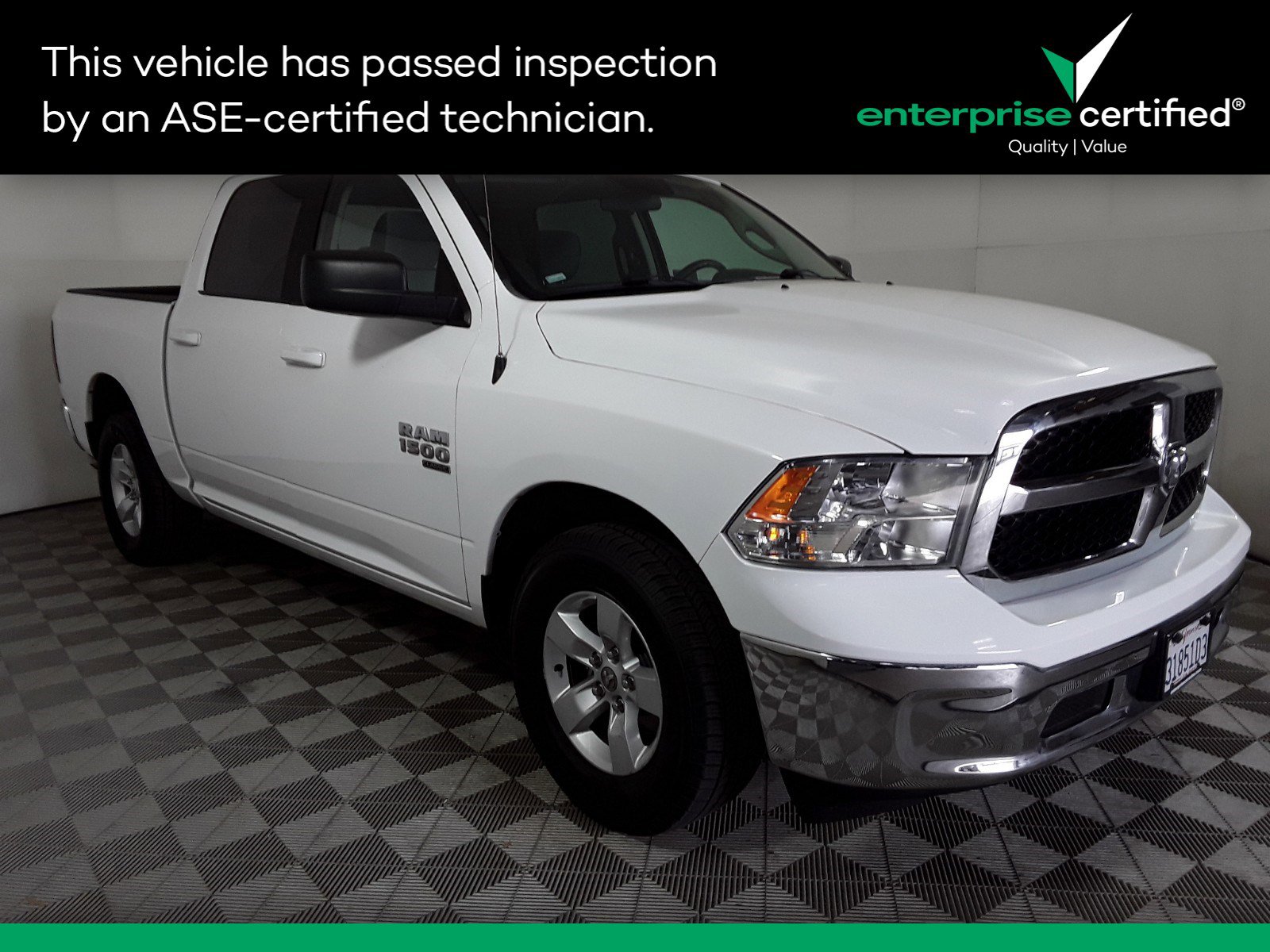 2021 Ram 1500 Classic SLT 4x2 Crew Cab 5'7