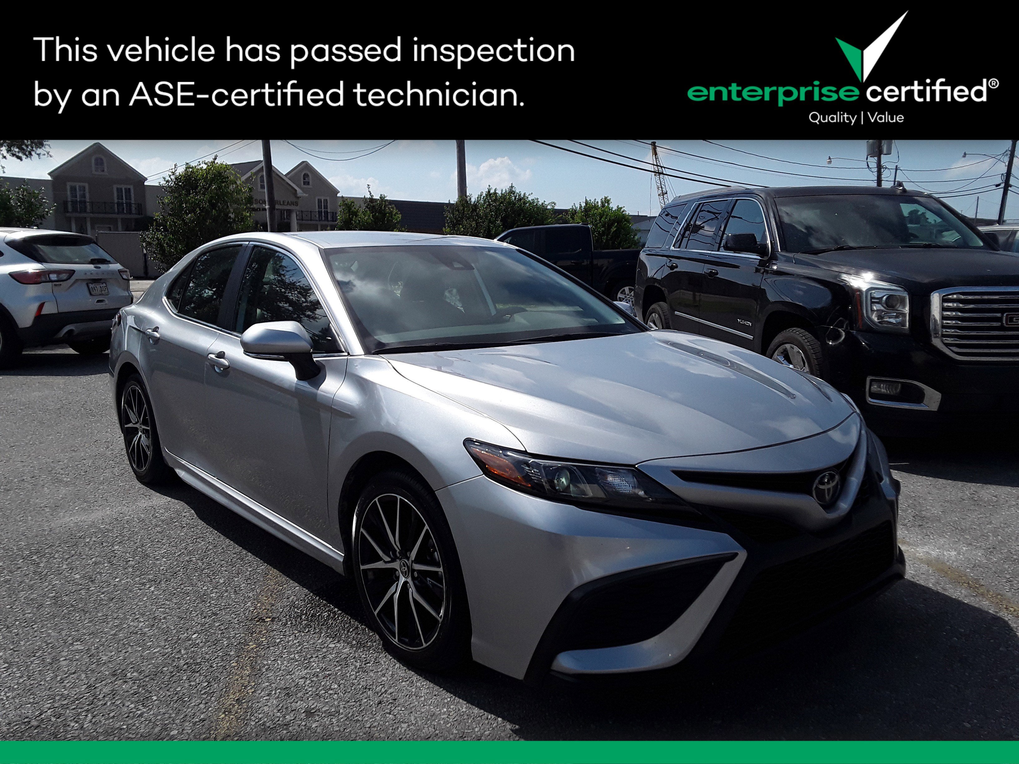 2023 Toyota Camry SE Auto