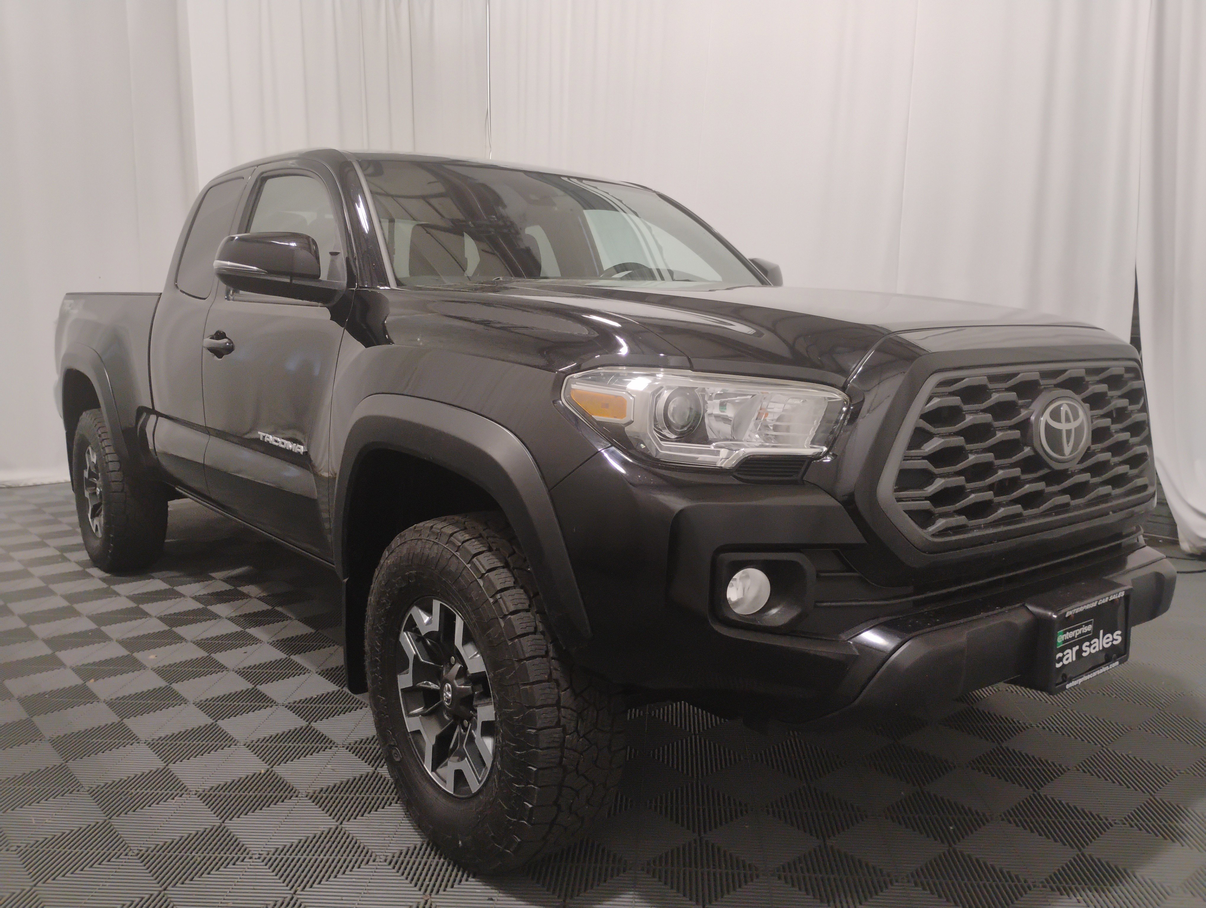 2020 Toyota Tacoma 4WD SR Access Cab 6' Bed V6 AT