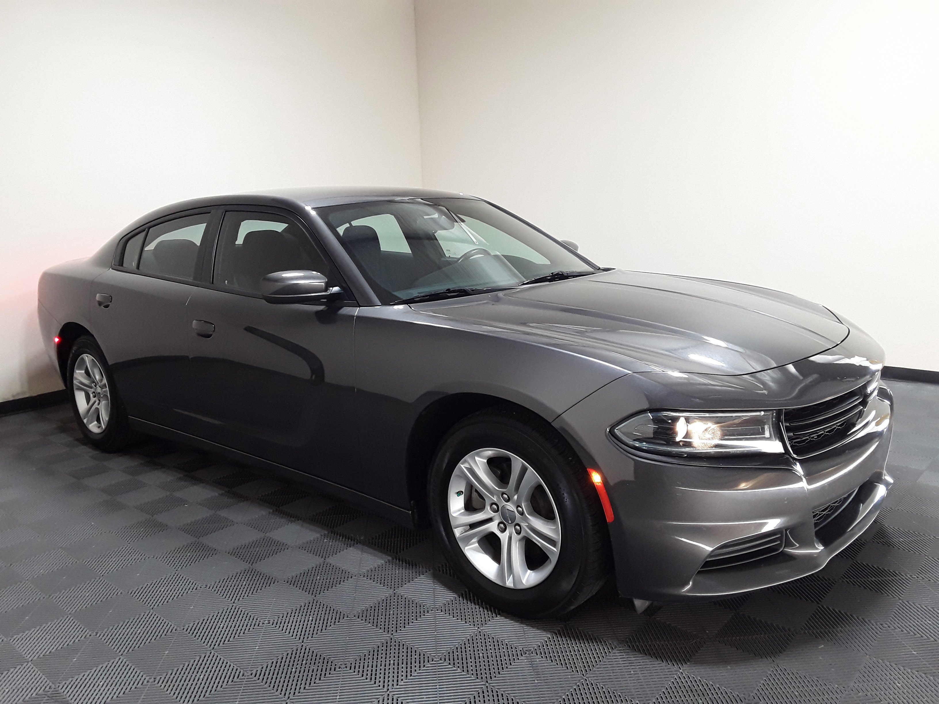 2022 Dodge Charger SXT RWD
