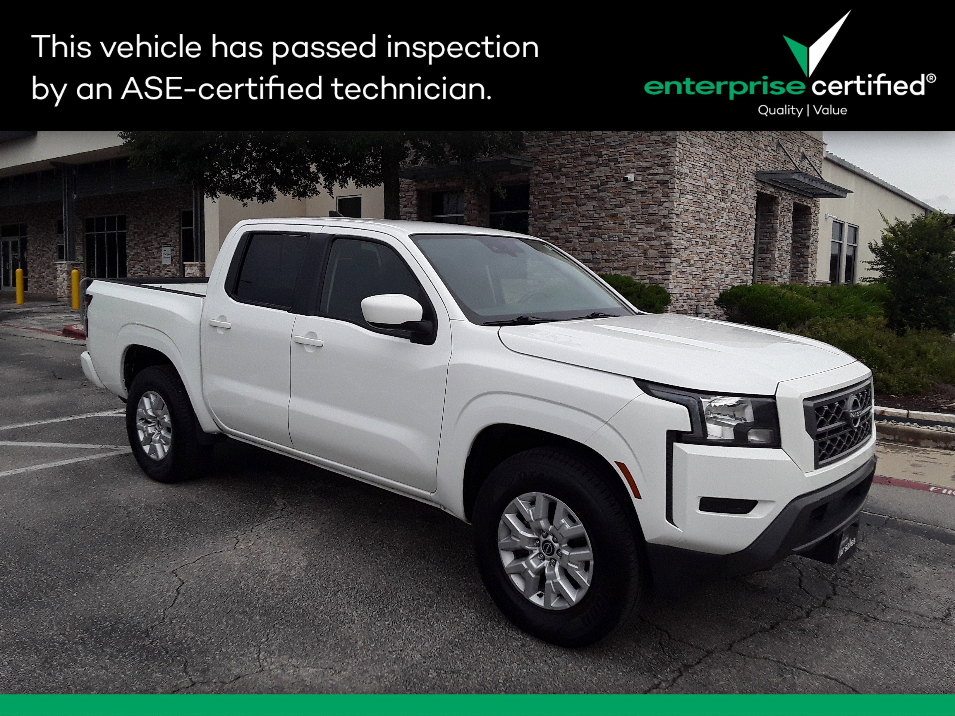 2022 Nissan Frontier Crew Cab 4x4 SV Auto