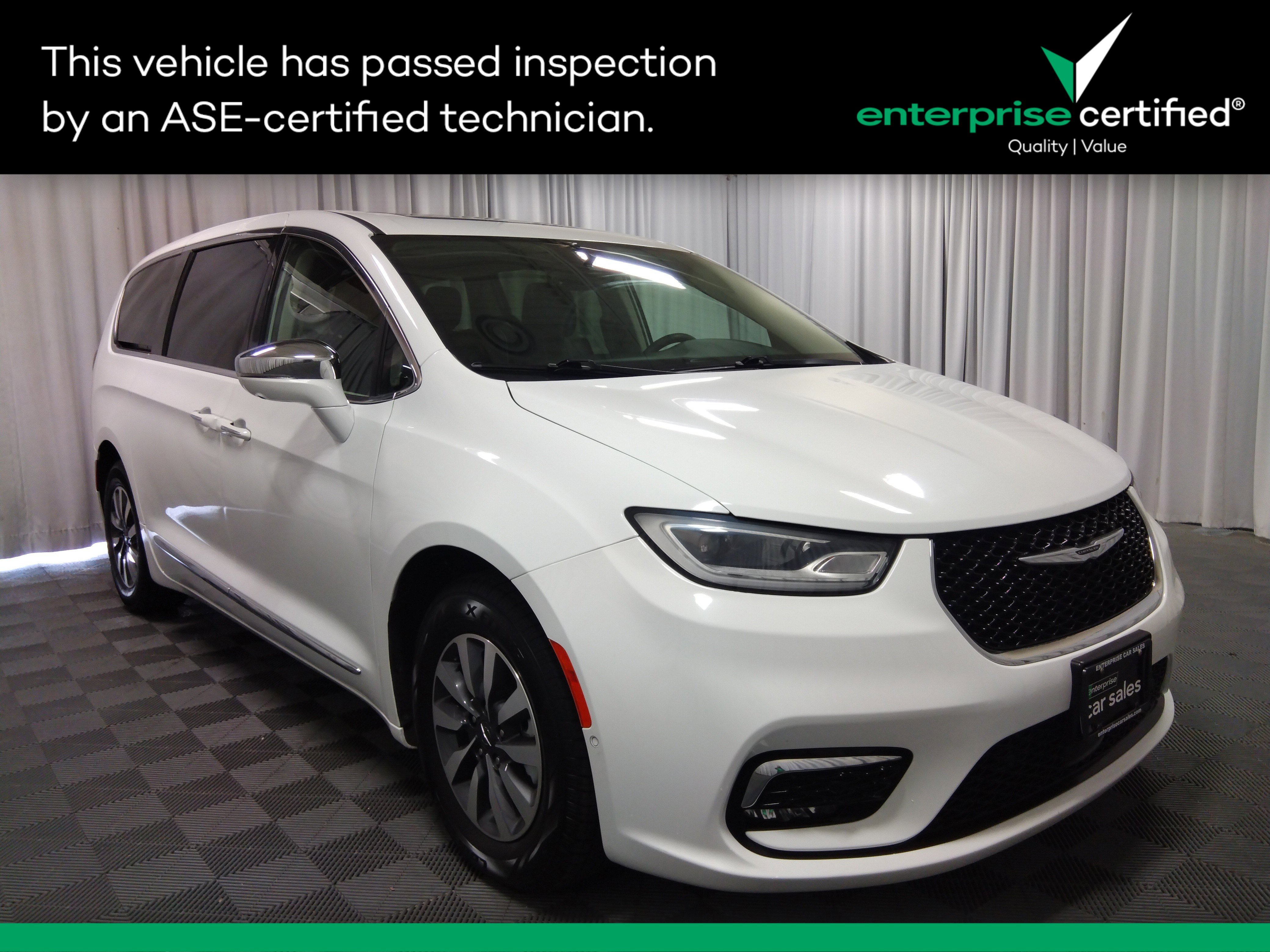 2022 Chrysler Pacifica Hybrid Limited FWD