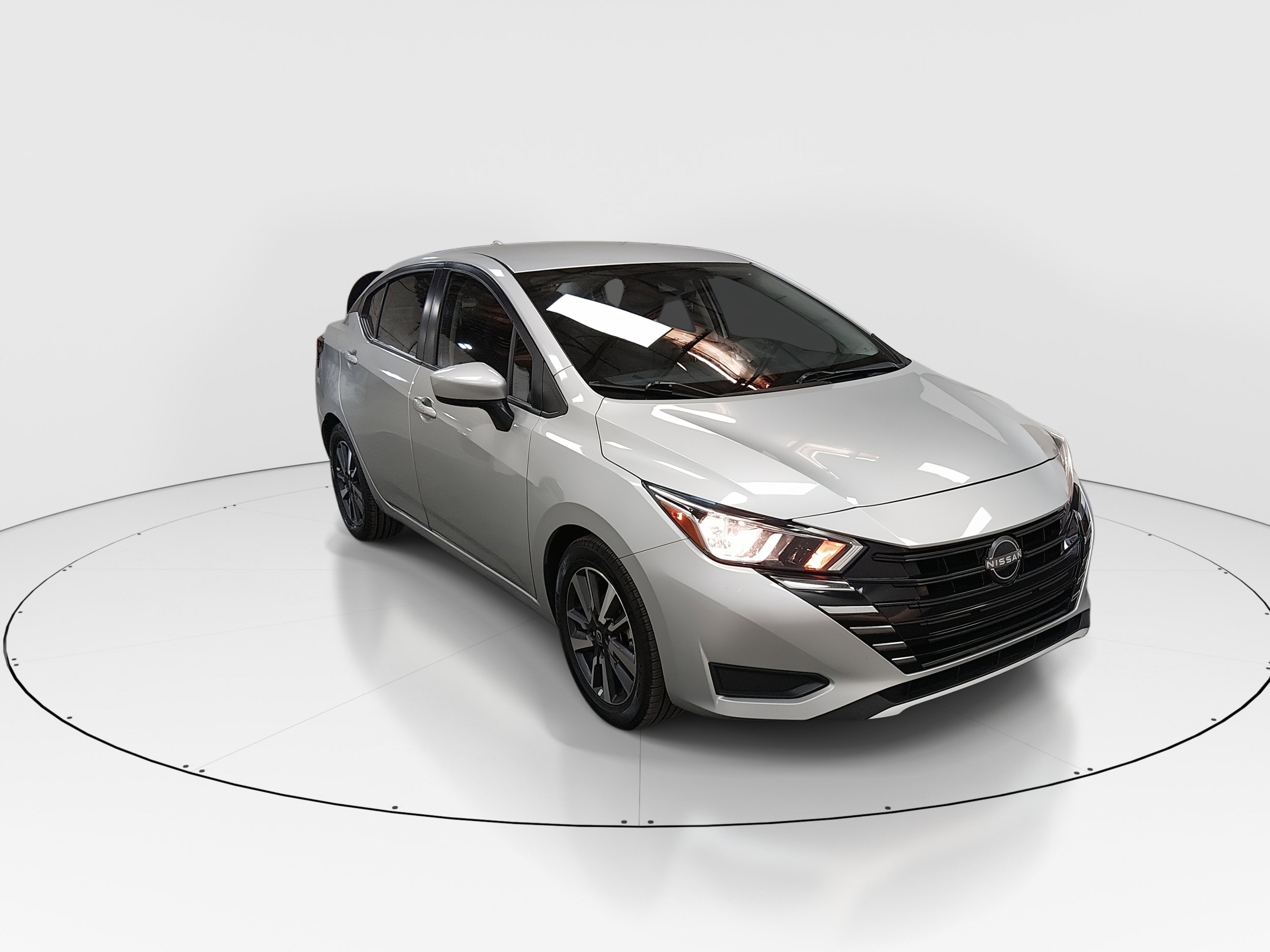 2023 Nissan Versa Sedan SV