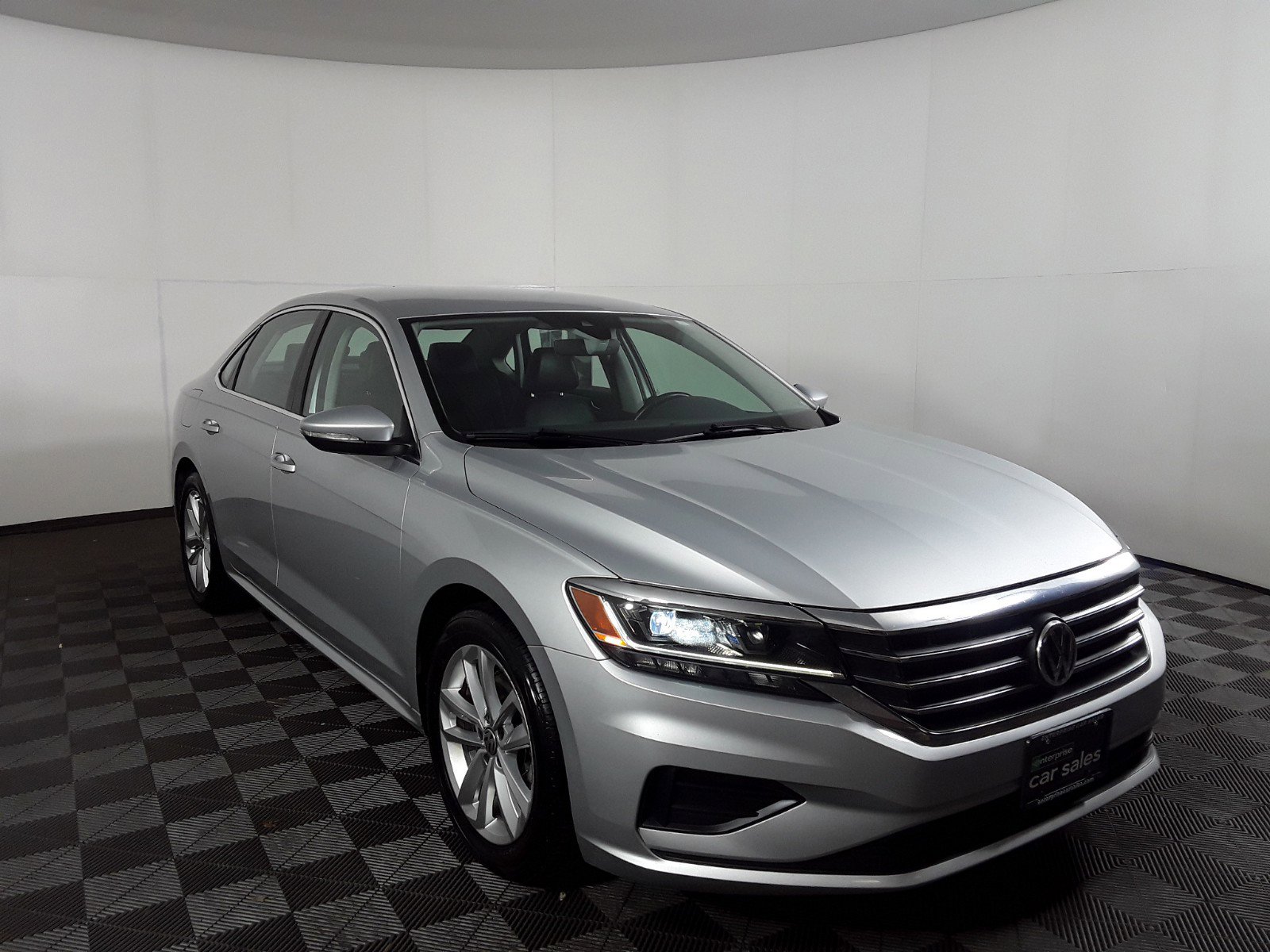 Used 2020 Volkswagen Passat 2.0T SE Auto