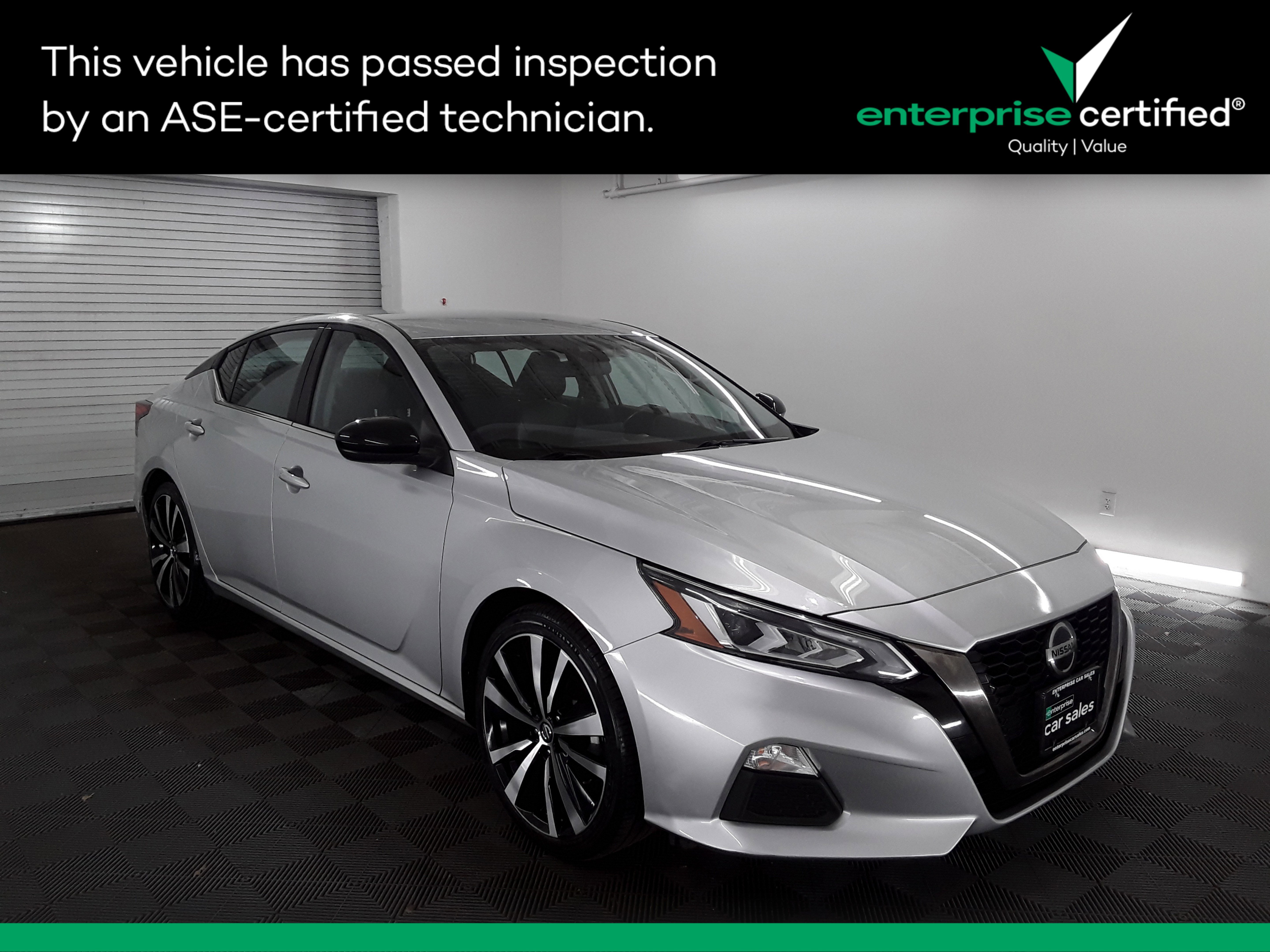 2022 Nissan Altima 2.5 SR Sedan