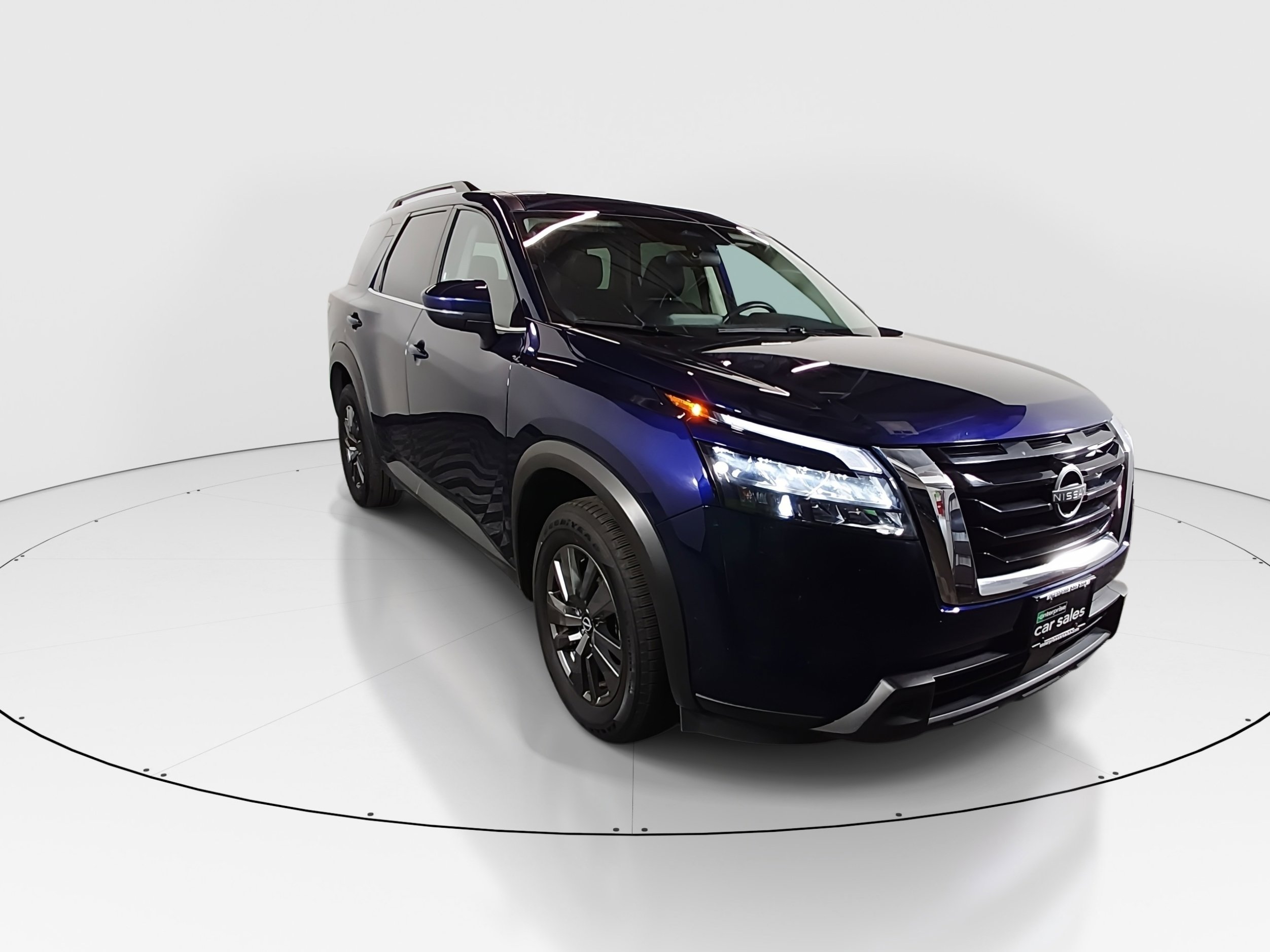 Used 2024 Nissan Pathfinder SV 2WD